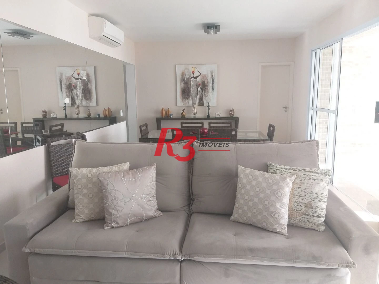 Apartamento com 3 dormitórios à venda, 158 m² por R$ 1.050.000,00 - Enseada - Guarujá/SP