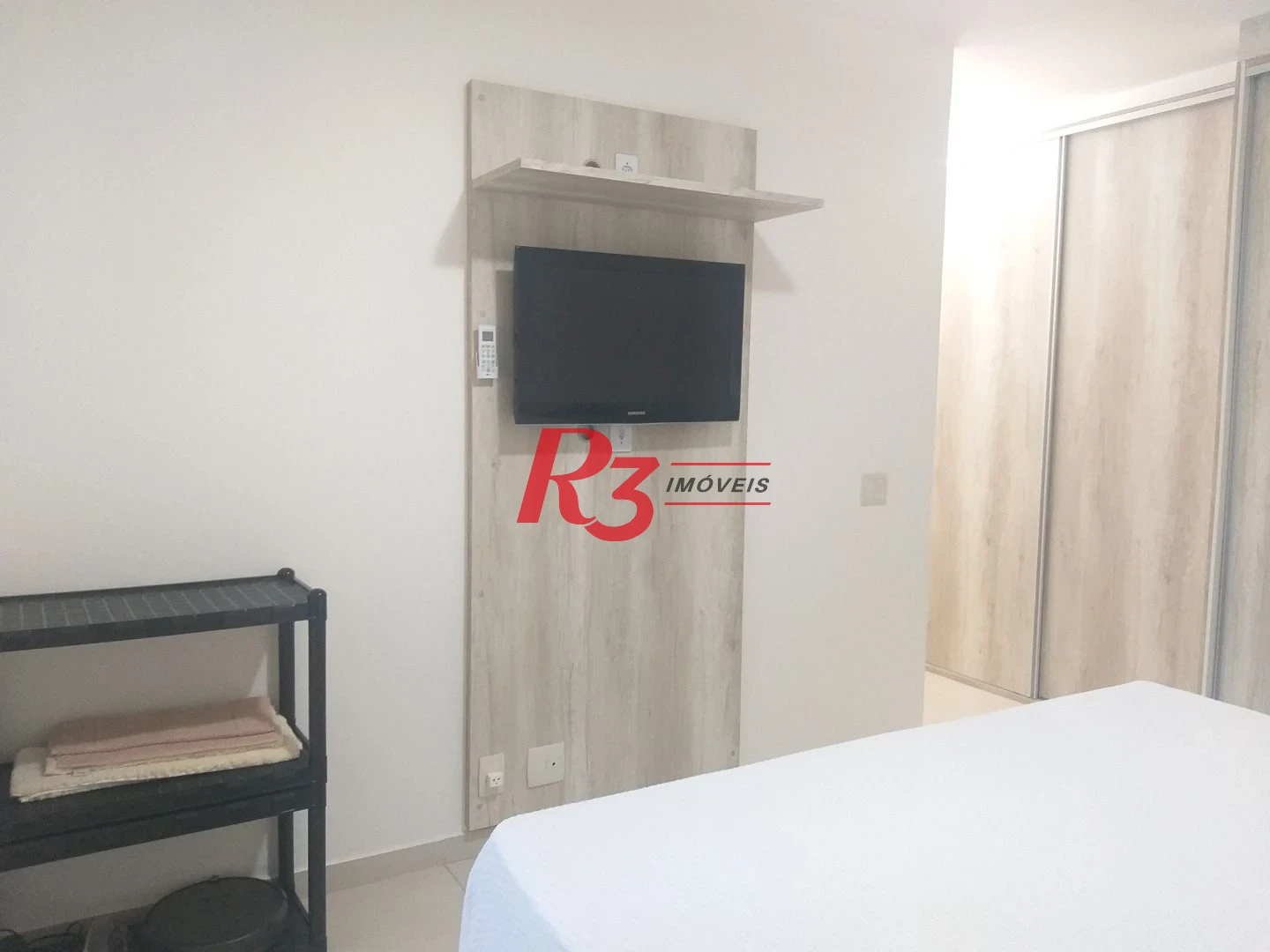 Apartamento com 3 dormitórios à venda, 158 m² por R$ 1.050.000,00 - Enseada - Guarujá/SP