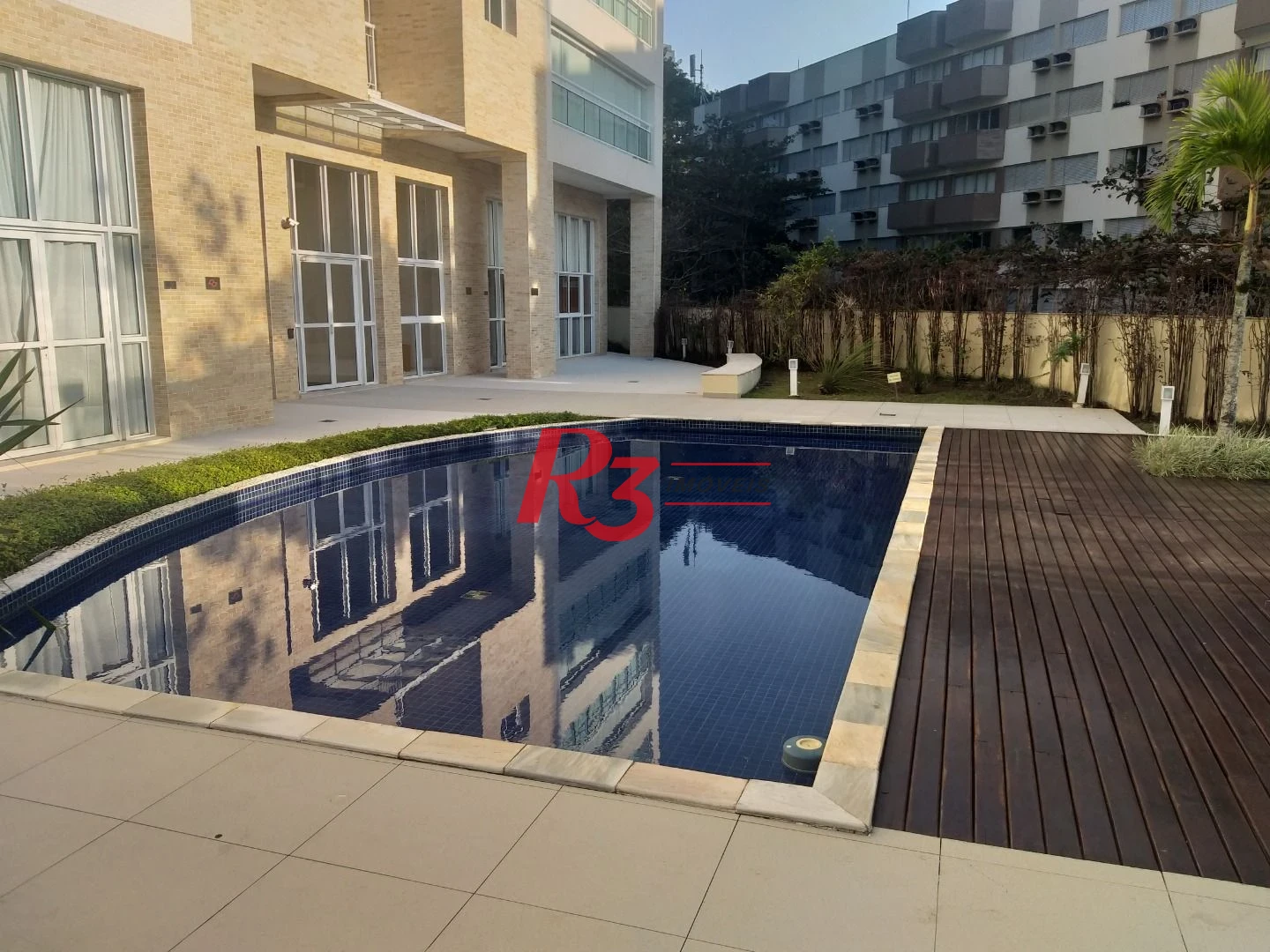 Apartamento com 3 dormitórios à venda, 158 m² por R$ 1.050.000,00 - Enseada - Guarujá/SP