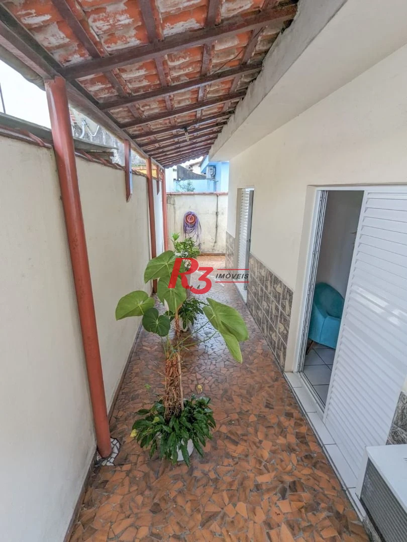 Casa com 2 dormitórios à venda, 300 m² por R$ 650.000,00 - Jardim Casqueiro - Cubatão/SP