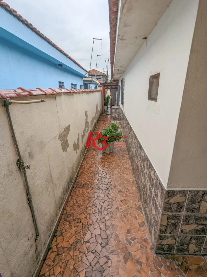 Casa com 2 dormitórios à venda, 300 m² por R$ 650.000,00 - Jardim Casqueiro - Cubatão/SP