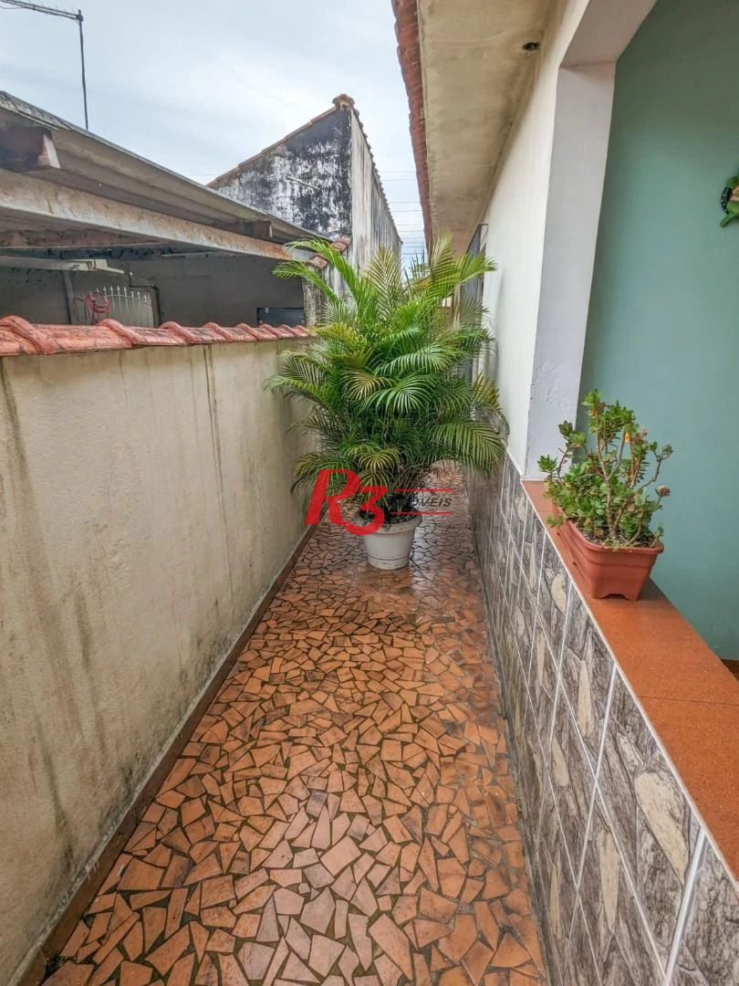 Casa com 2 dormitórios à venda, 300 m² por R$ 650.000,00 - Jardim Casqueiro - Cubatão/SP