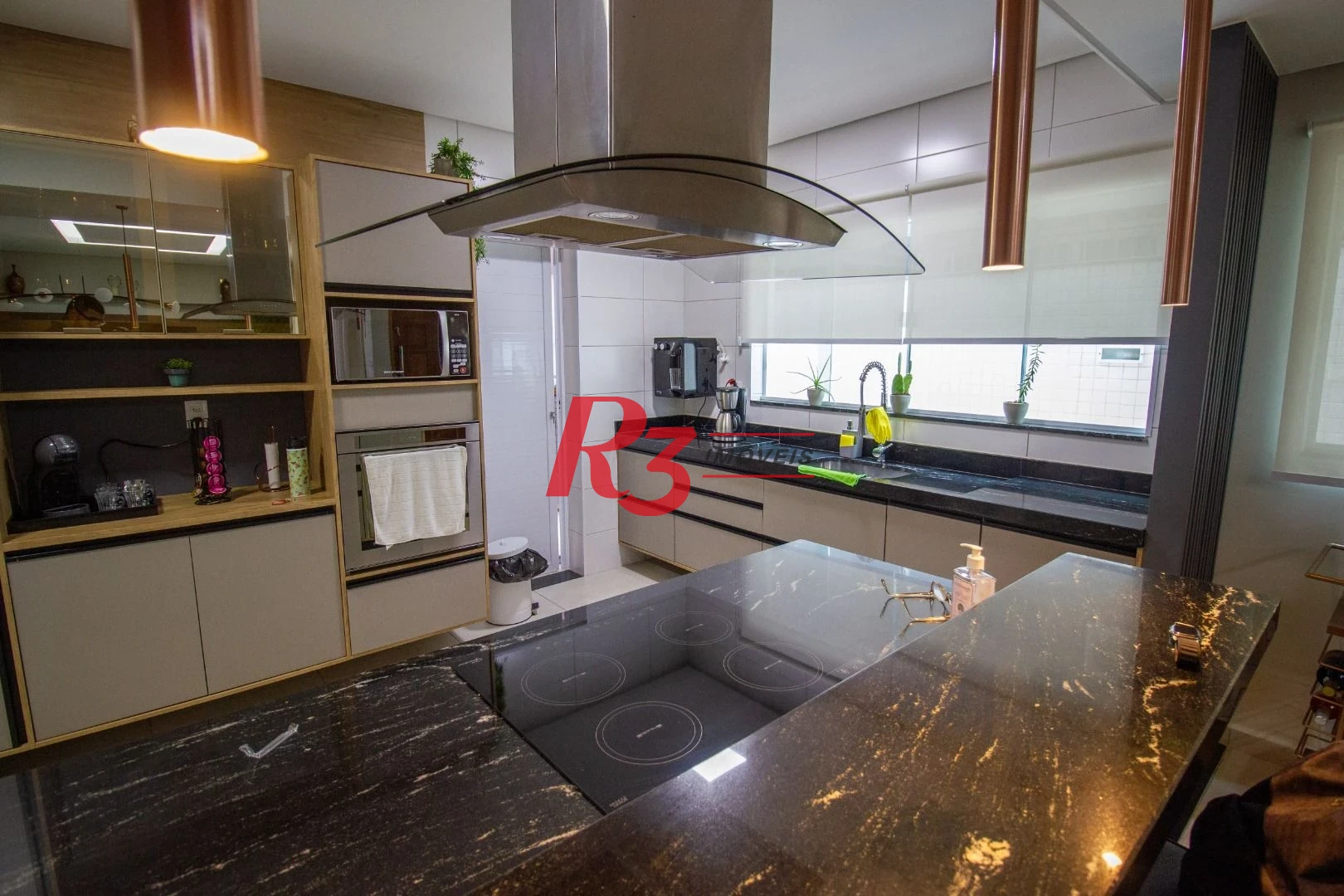 Casa com 3 dormitórios à venda, 130 m² por R$ 1.150.000,00 - Vila Belmiro - Santos/SP