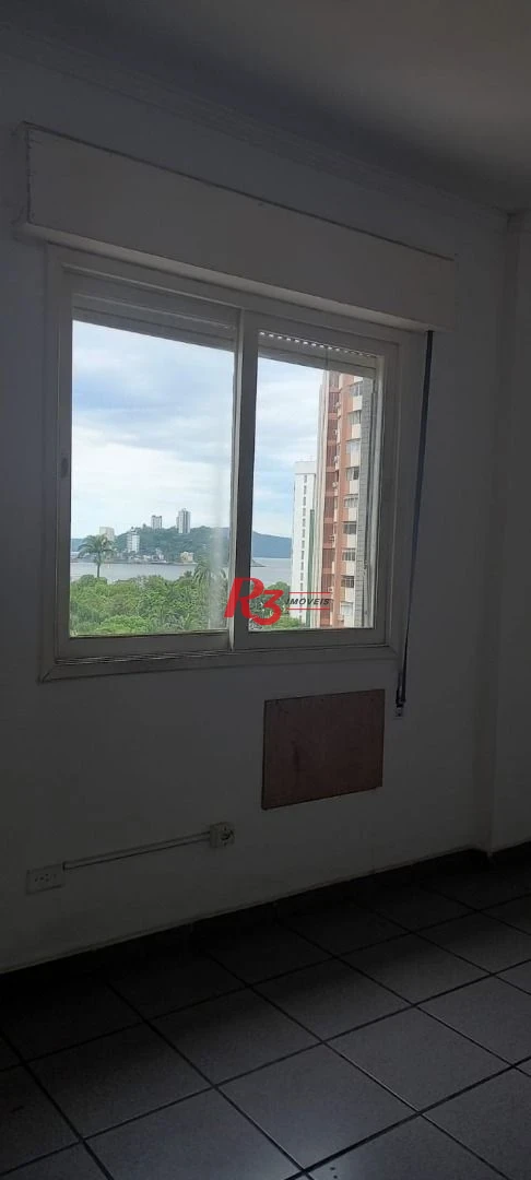 Apartamento amplo de 1 quarto à venda no Centro de São Vicente.
