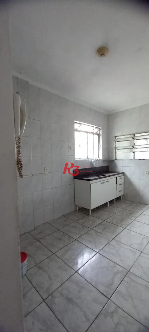 Apartamento amplo de 1 quarto à venda no Centro de São Vicente.