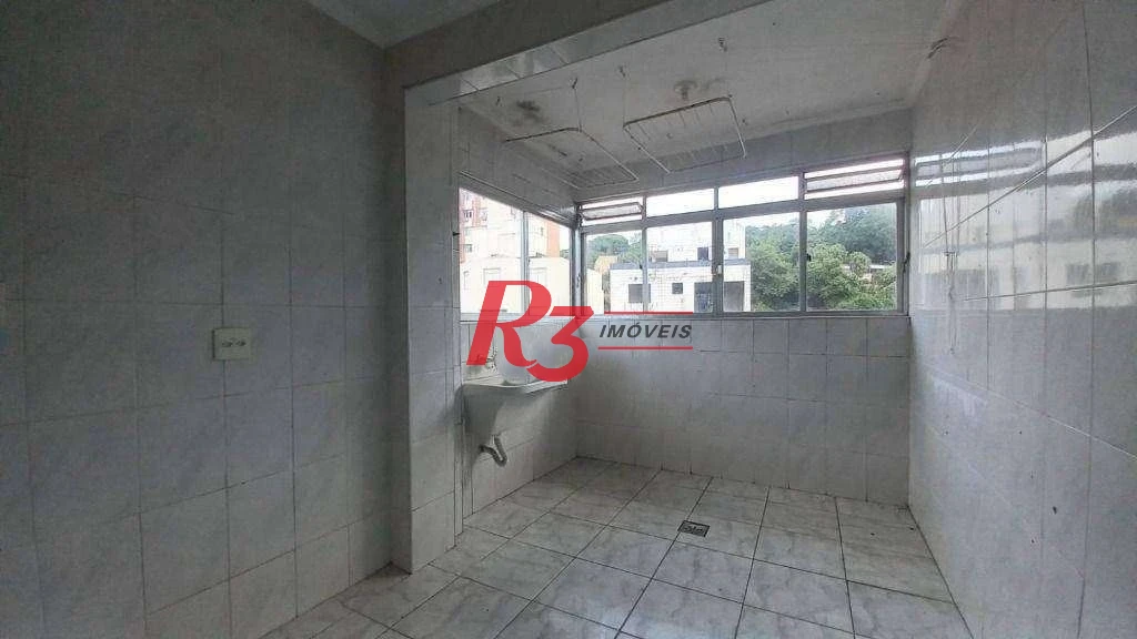 Apartamento amplo de 1 quarto à venda no Centro de São Vicente.