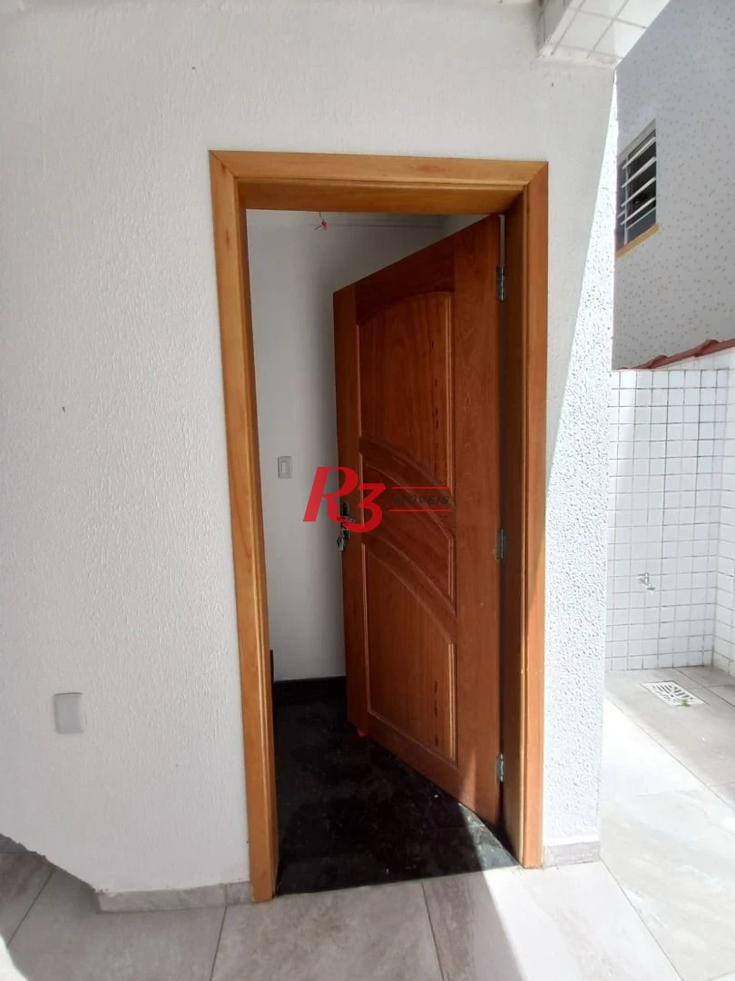 Casa Vilagio no bairro Campo Grande, Santos-SP.