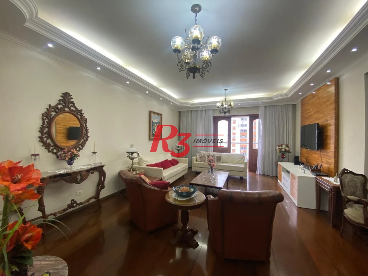 Apartamento com 4 dormitórios à venda, 184 m² por R$ 900.000,00 - Gonzaga - Santos/SP