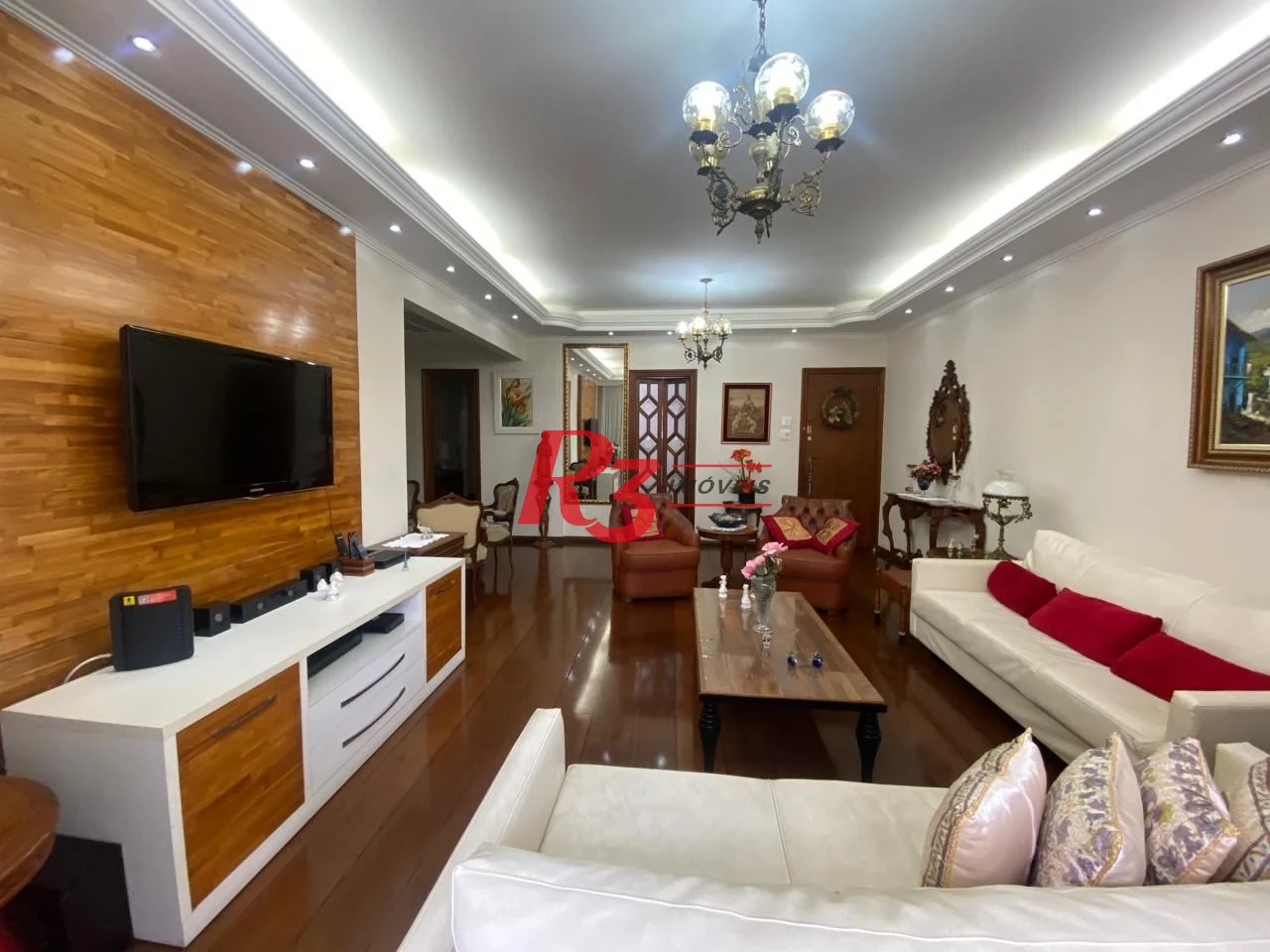 Apartamento com 4 dormitórios à venda, 184 m² por R$ 900.000,00 - Gonzaga - Santos/SP