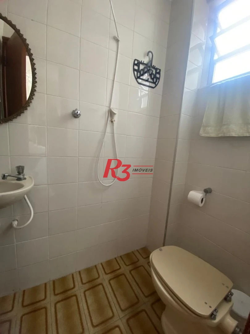 Apartamento com 4 dormitórios à venda, 184 m² por R$ 900.000,00 - Gonzaga - Santos/SP