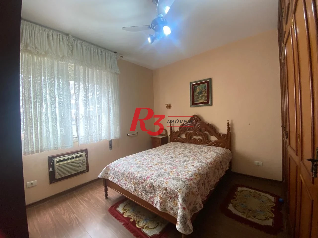 Apartamento com 4 dormitórios à venda, 184 m² por R$ 900.000,00 - Gonzaga - Santos/SP
