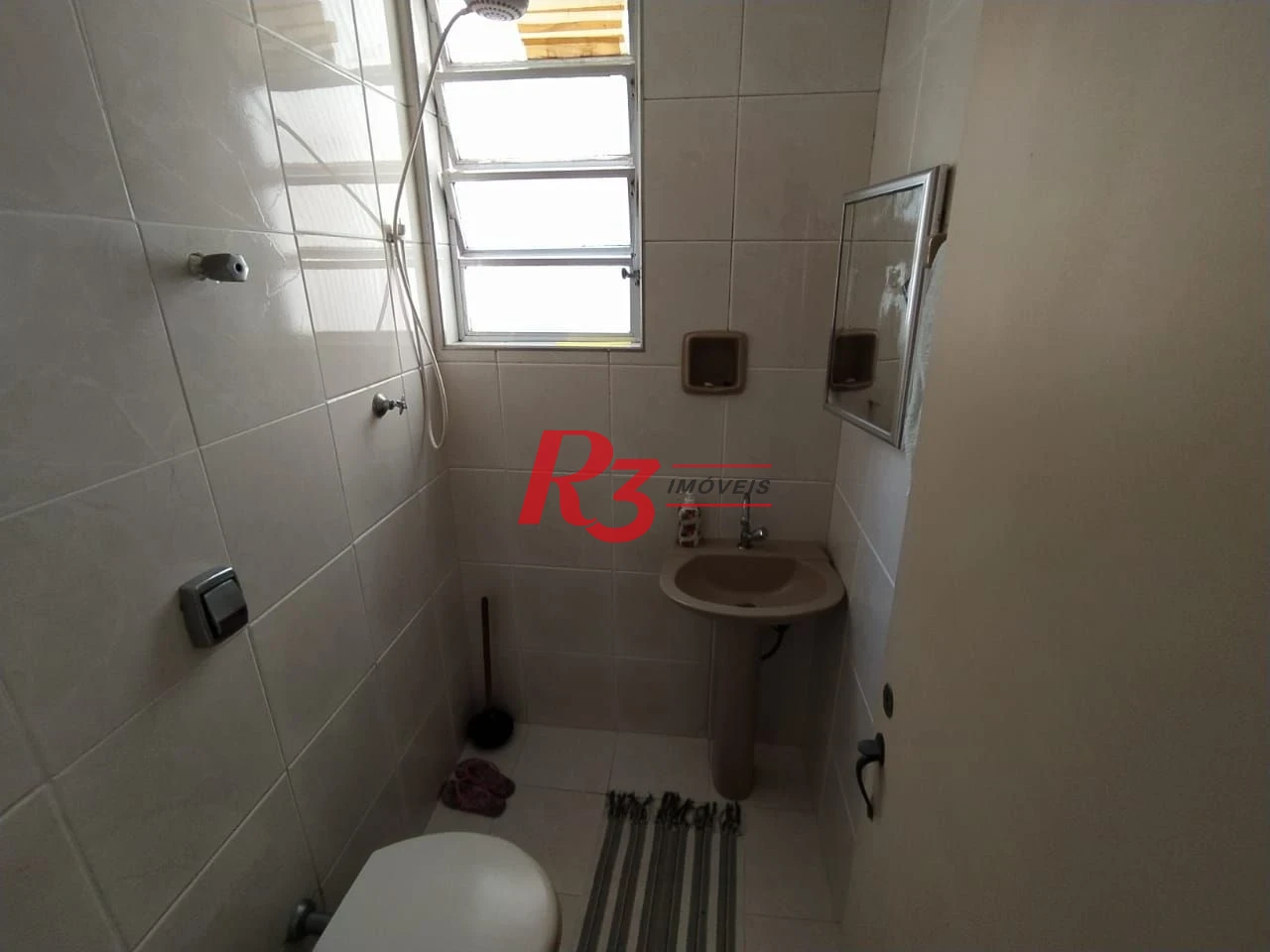 Apartamento com 4 dormitórios à venda, 265 m² por R$ 1.170.000,00 - Gonzaga - Santos/SP