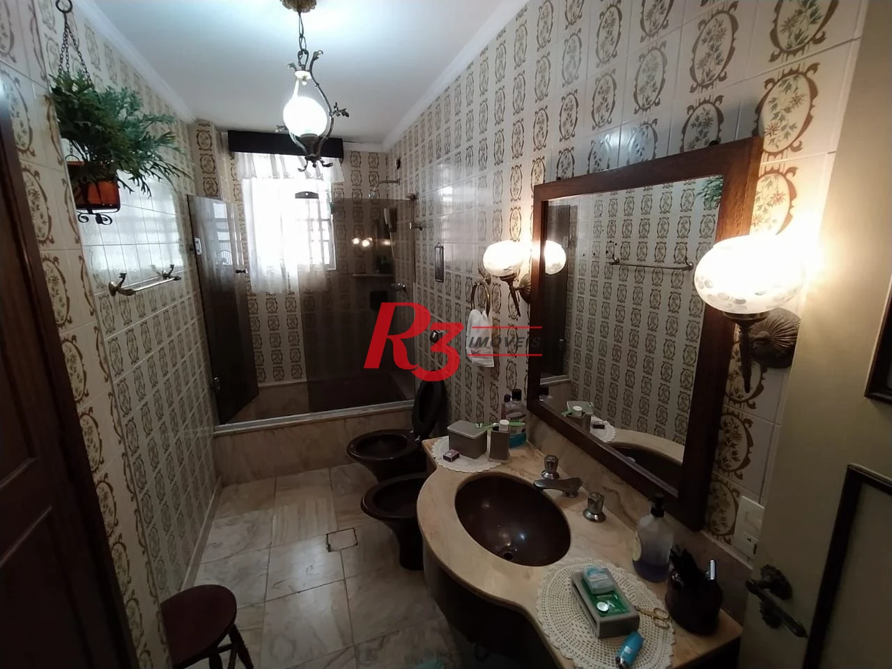 Apartamento com 4 dormitórios à venda, 265 m² por R$ 1.170.000,00 - Gonzaga - Santos/SP