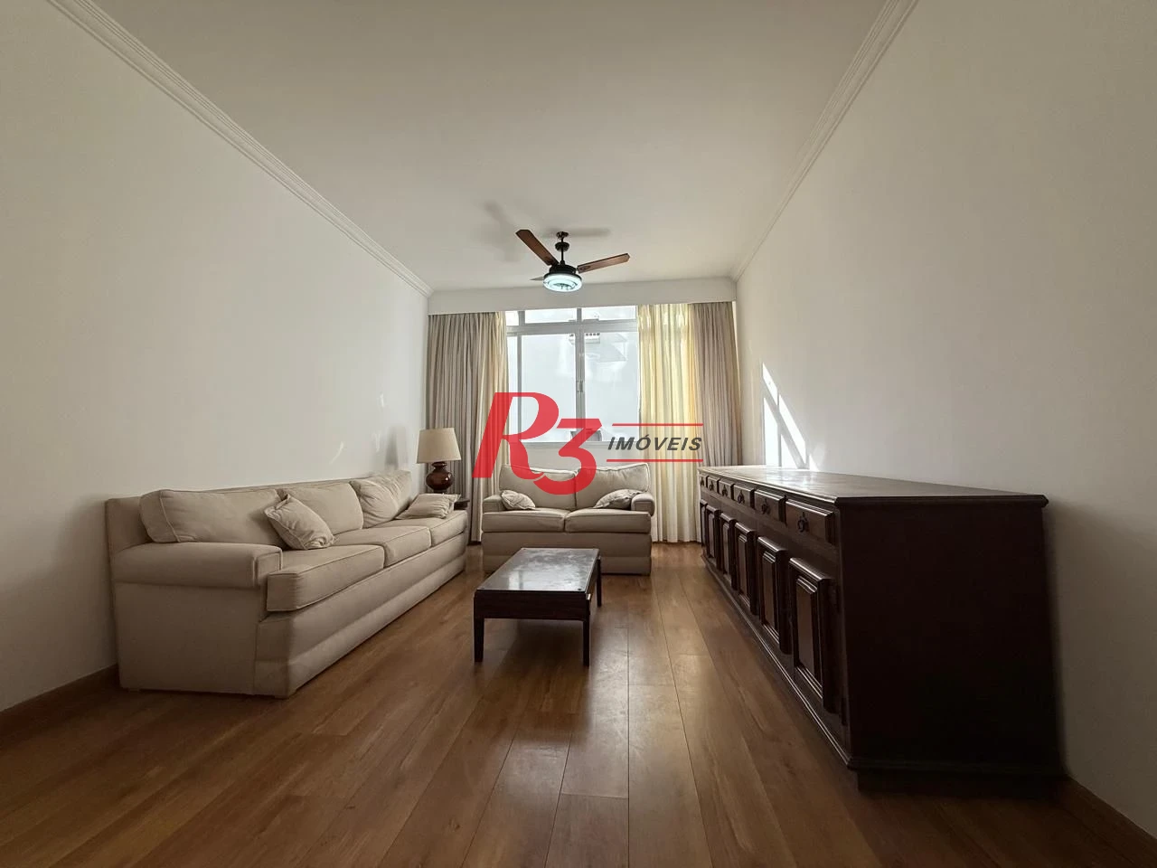 Apartamento com 2 dormitórios à venda, 100 m² por R$ 690.000,00 - Gonzaga - Santos/SP