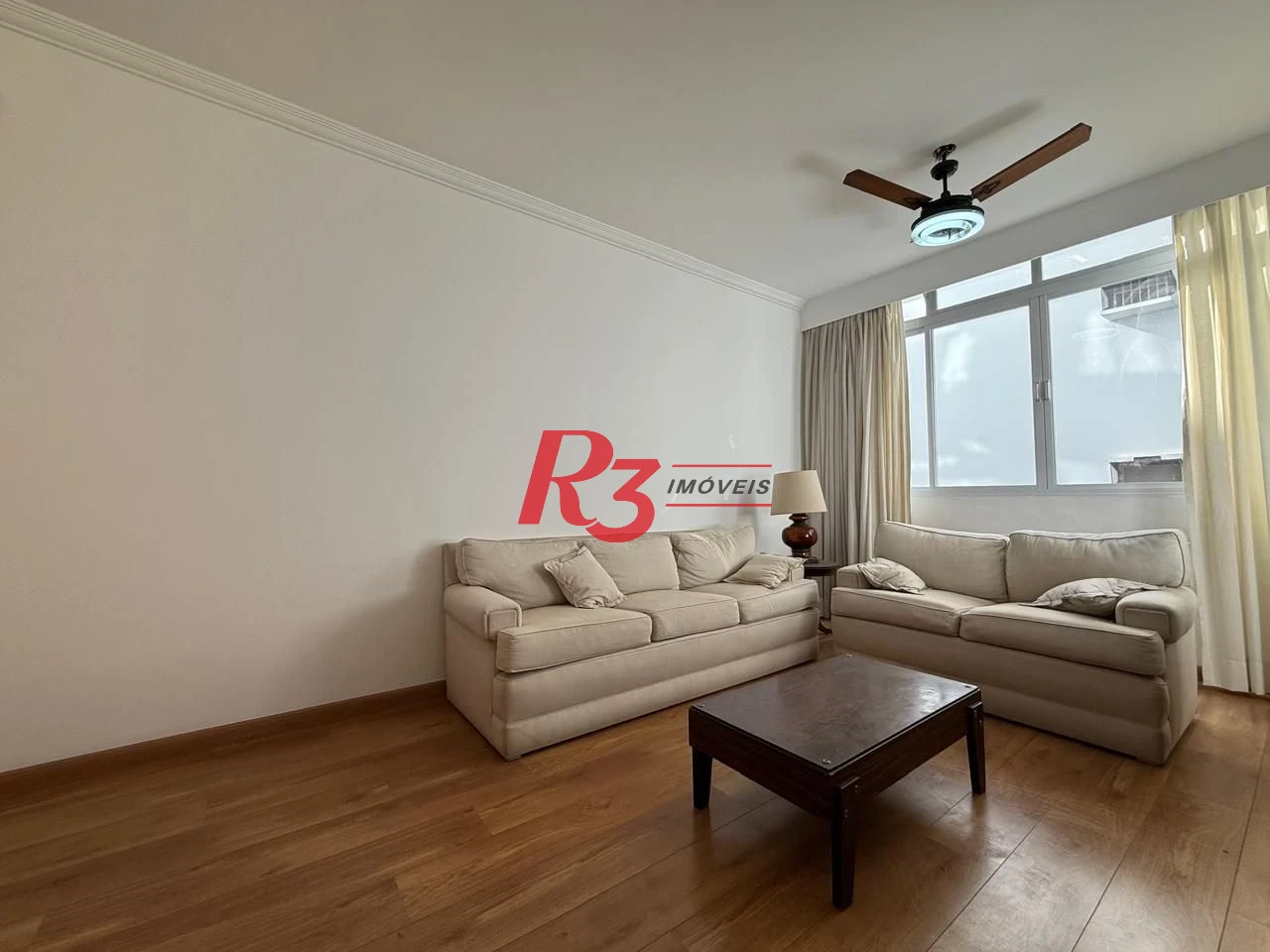 Apartamento com 2 dormitórios à venda, 100 m² por R$ 690.000,00 - Gonzaga - Santos/SP