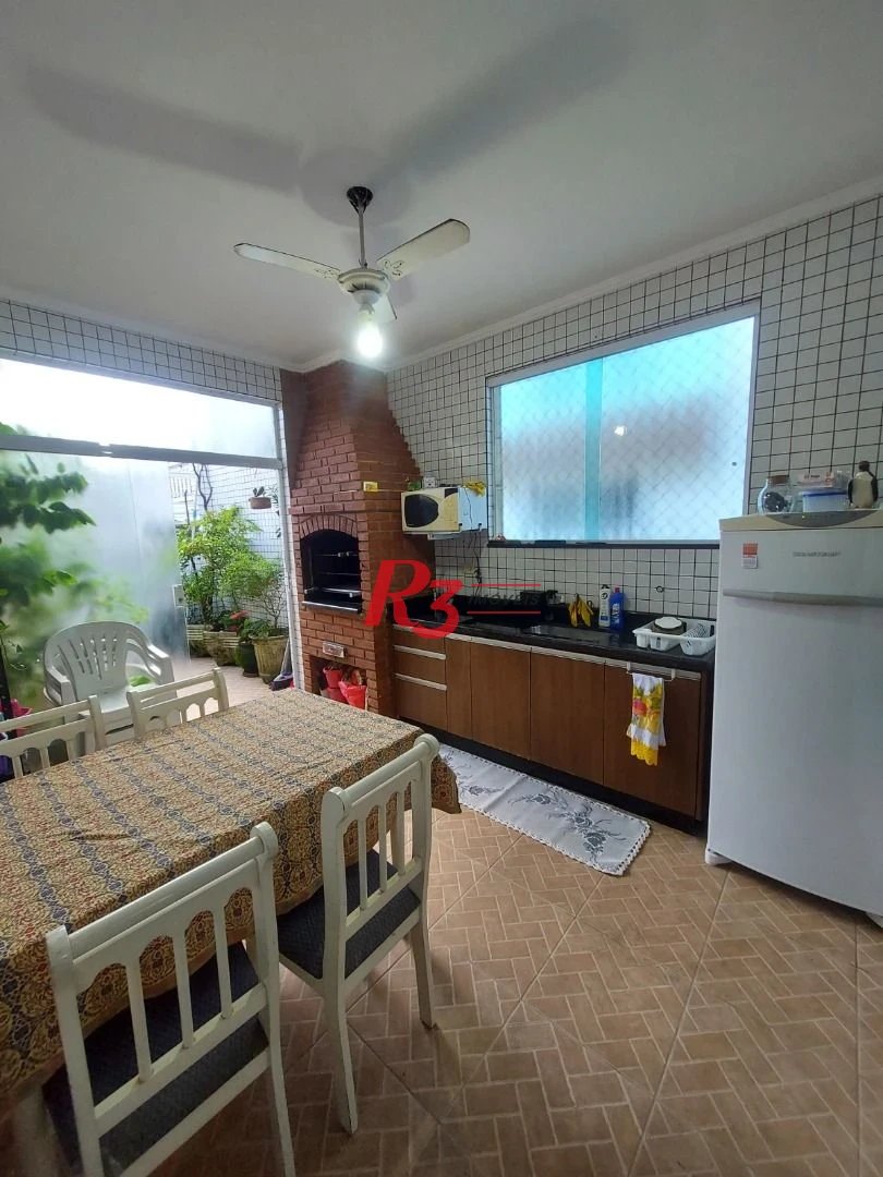 Casa com 4 dormitórios à venda, 228 m² por R$ 1.200.000,00 - Aparecida - Santos/SP