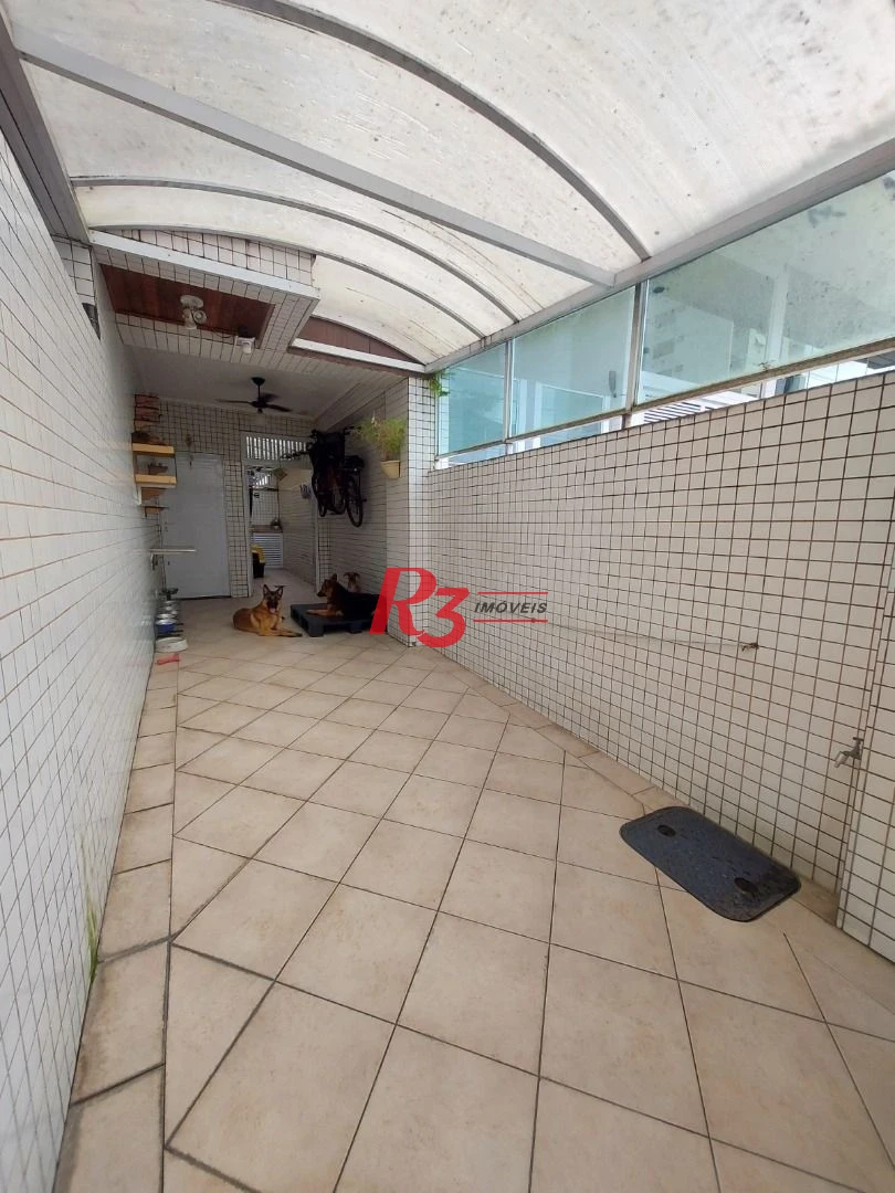 Casa com 4 dormitórios à venda, 228 m² por R$ 1.200.000,00 - Aparecida - Santos/SP