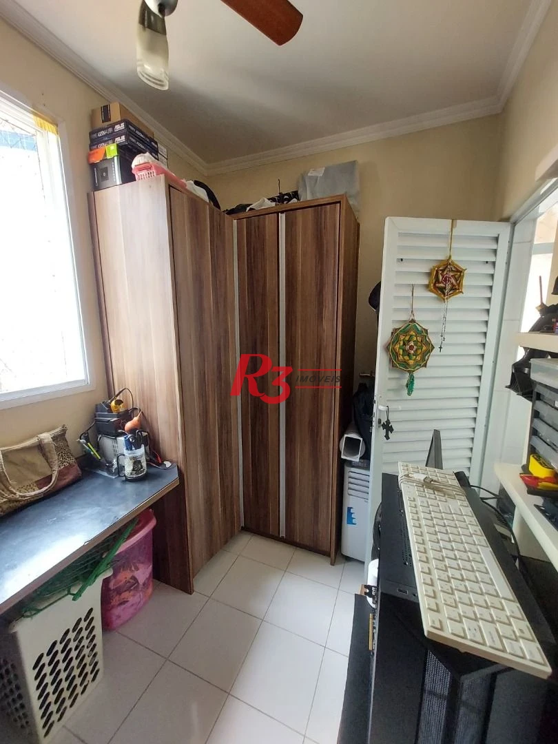 Casa com 4 dormitórios à venda, 228 m² por R$ 1.200.000,00 - Aparecida - Santos/SP