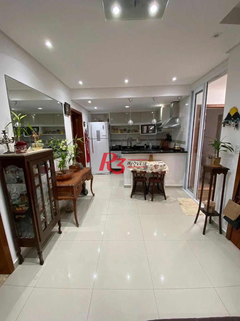 Apartamento à venda, 66 m² por R$ 550.000,00 - Gonzaga - Santos/SP
