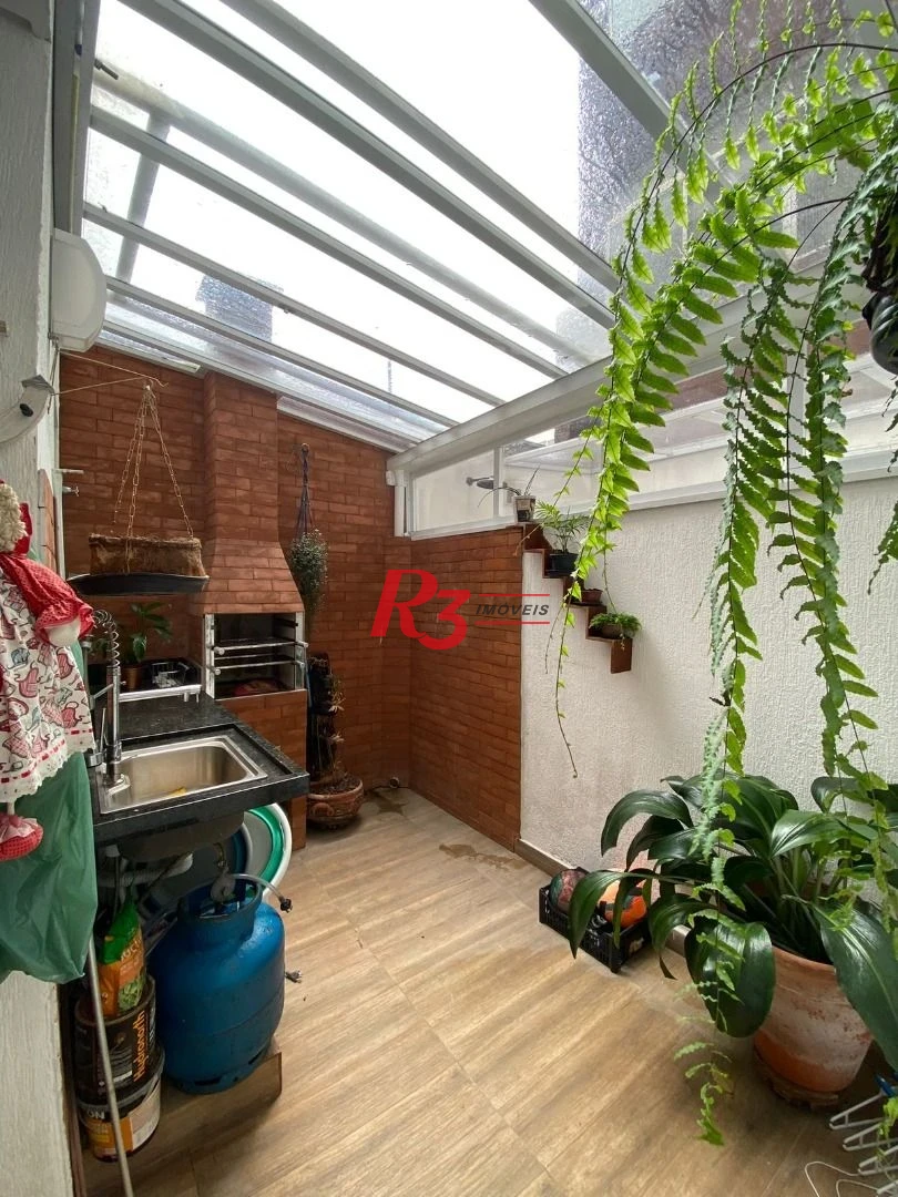 Apartamento à venda, 66 m² por R$ 550.000,00 - Gonzaga - Santos/SP