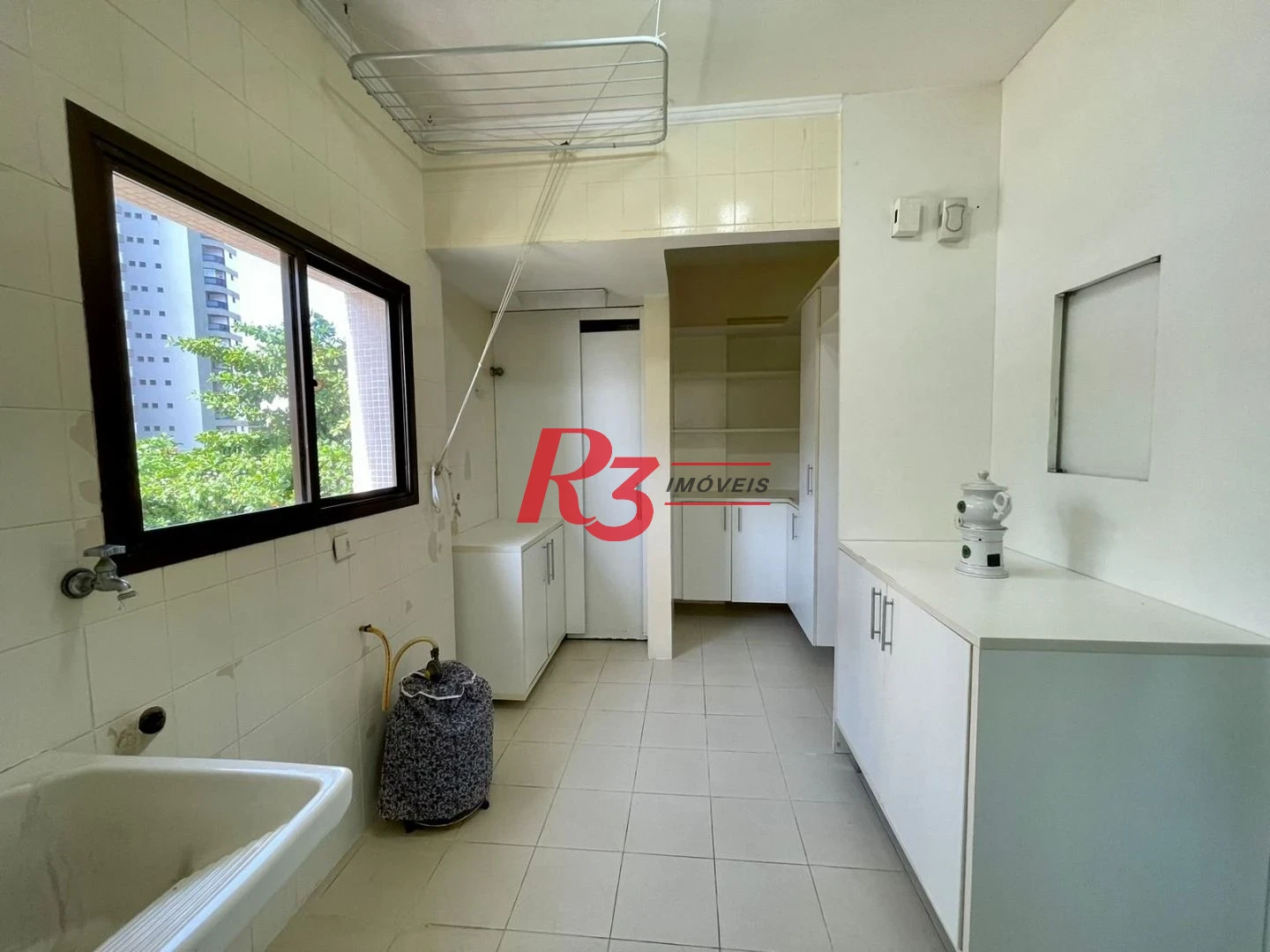 Apartamento à venda, 167 m² por R$ 1.490.000,00 - Jardim Astúrias - Guarujá/SP