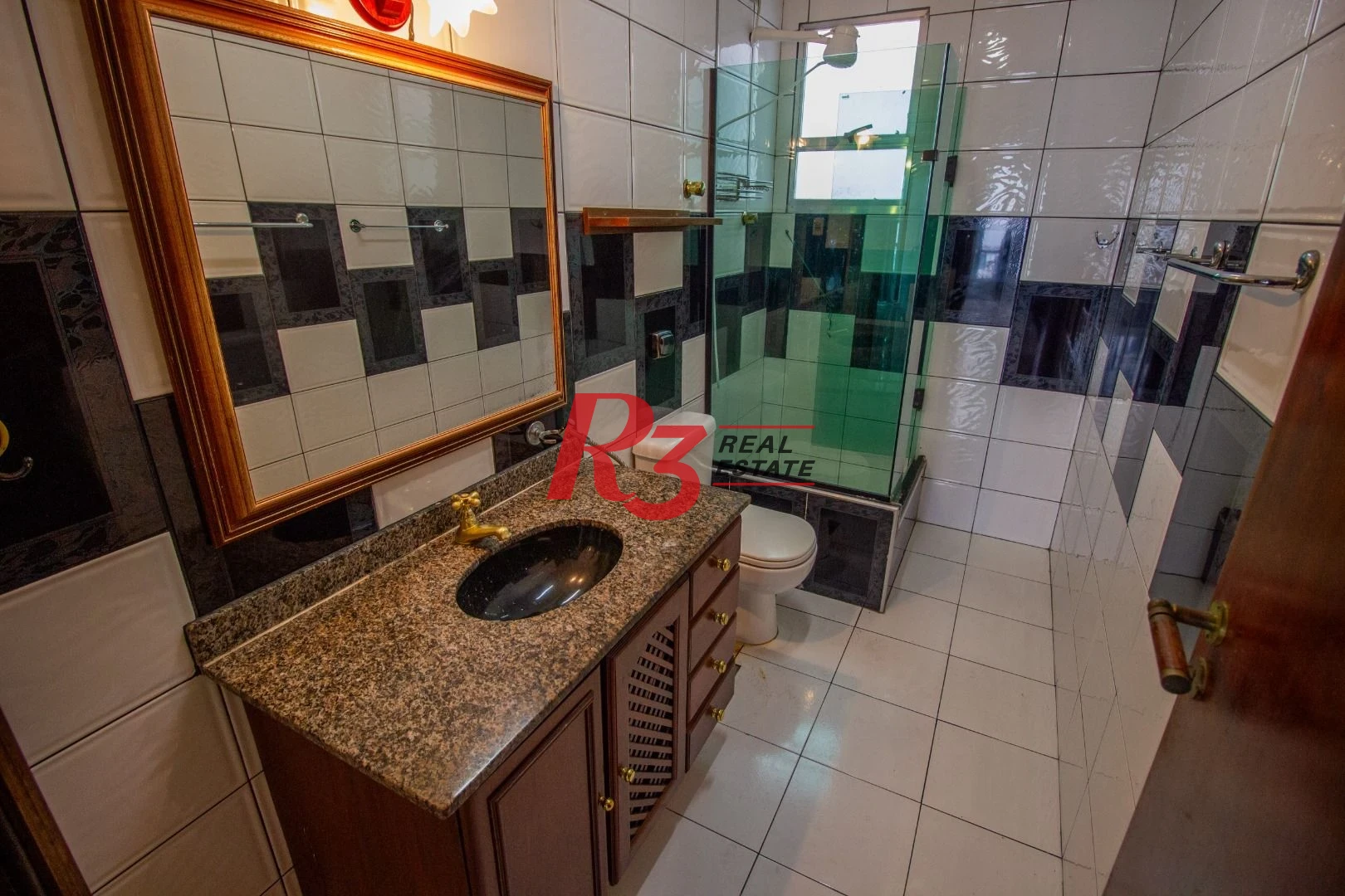 Apartamento com 2 dormitórios à venda, 119 m² por R$ 450.000,00 - José Menino - Santos/SP