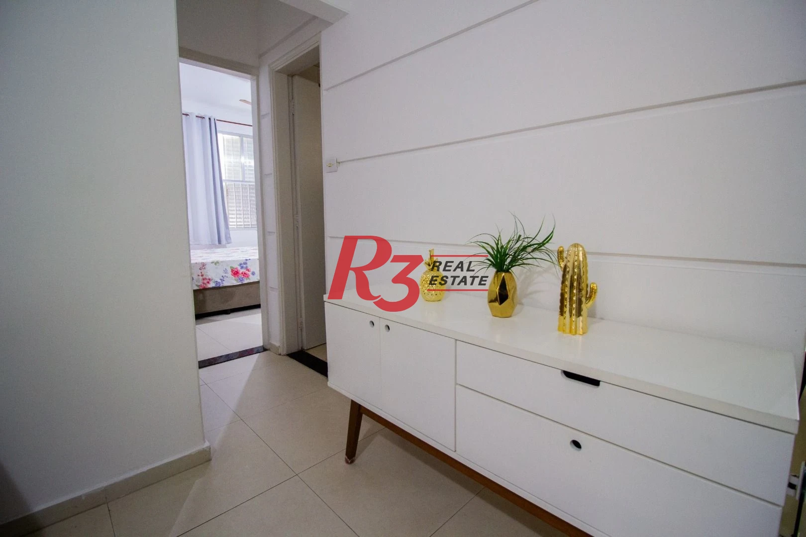 Apartamento com 2 dormitórios à venda, 70 m² por R$ 410.000,00 - Ponta da Praia - Santos/SP