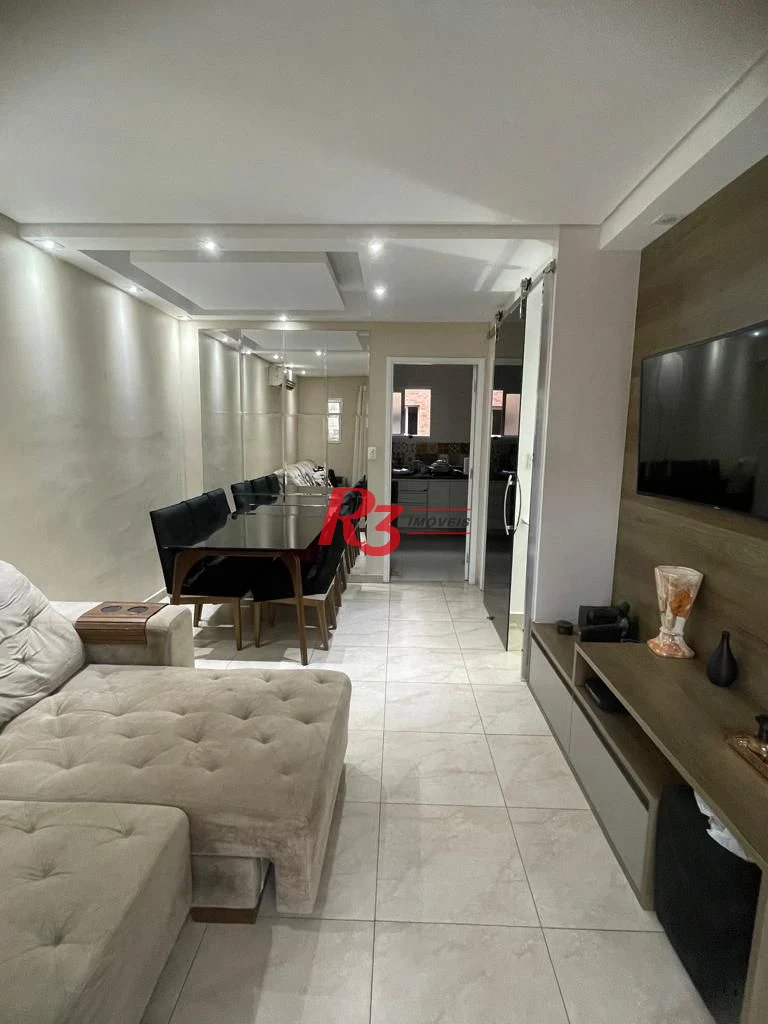 Village à venda, 124 m² por R$ 685.000,00 - Marapé - Santos/SP