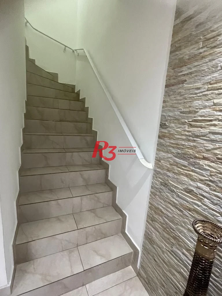 Village à venda, 124 m² por R$ 685.000,00 - Marapé - Santos/SP