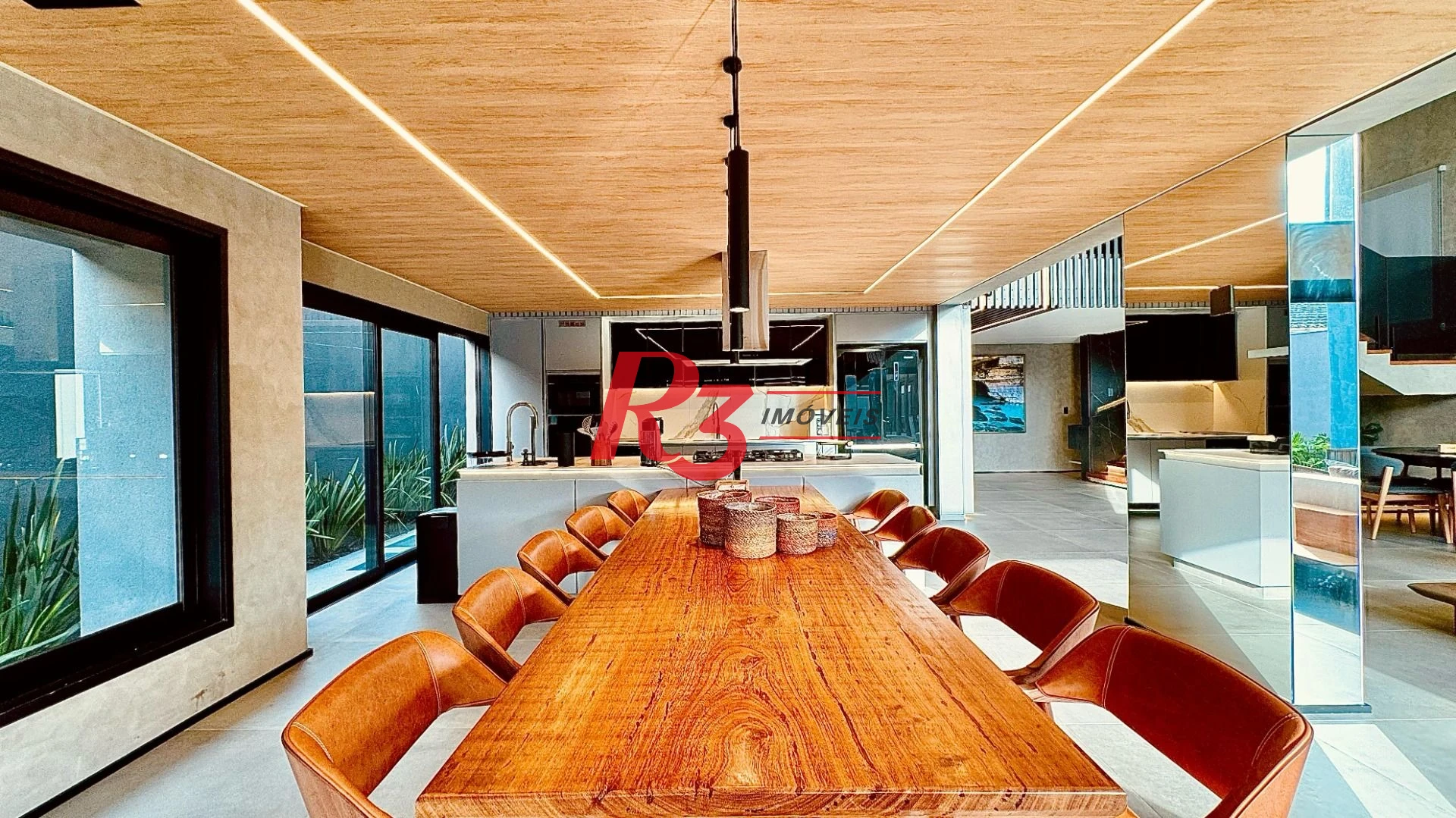 Casa à venda, 450 m² por R$ 5.900.000,00 - Jardim Acapulco - Guarujá/SP