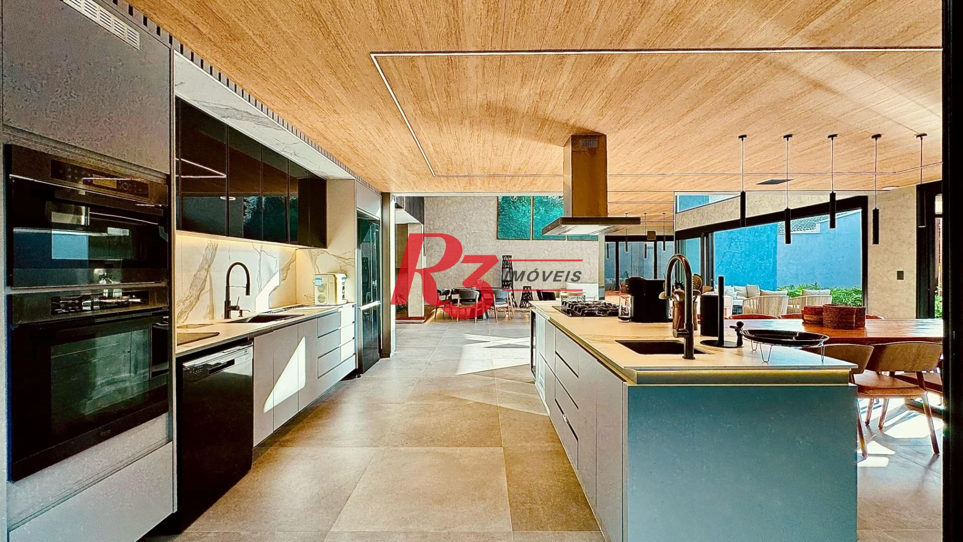 Casa à venda, 450 m² por R$ 5.900.000,00 - Jardim Acapulco - Guarujá/SP