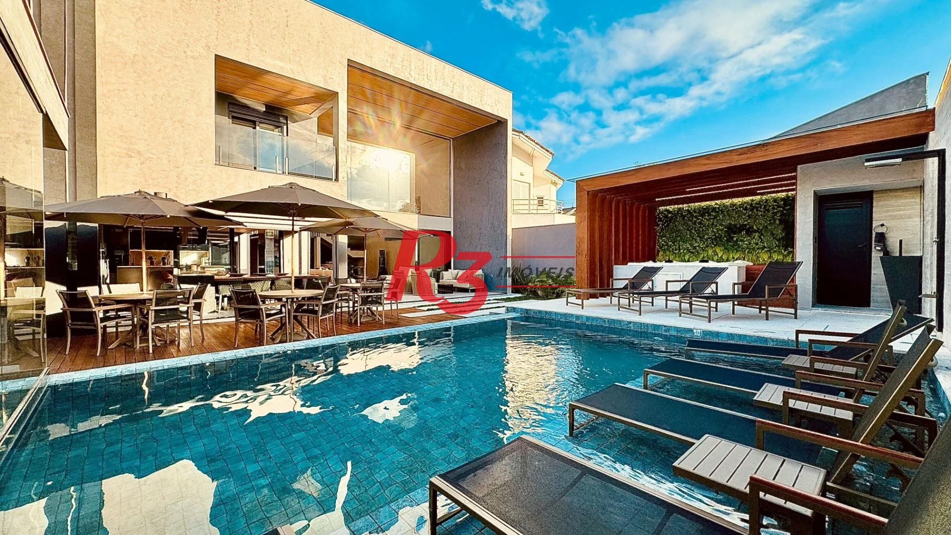 Casa à venda, 450 m² por R$ 5.900.000,00 - Jardim Acapulco - Guarujá/SP