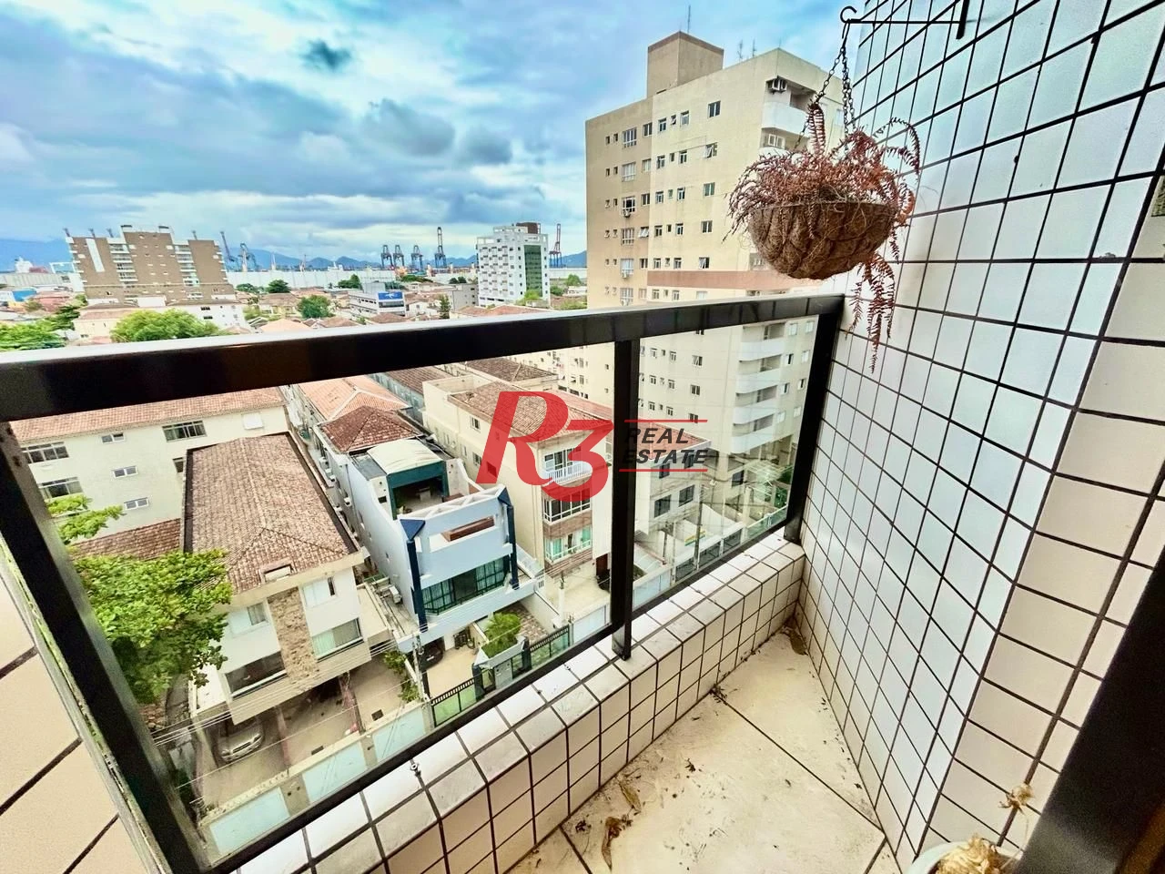 Apartamento com 3 dormitórios à venda, 116 m² por R$ 595.000 - Aparecida - Santos/SP