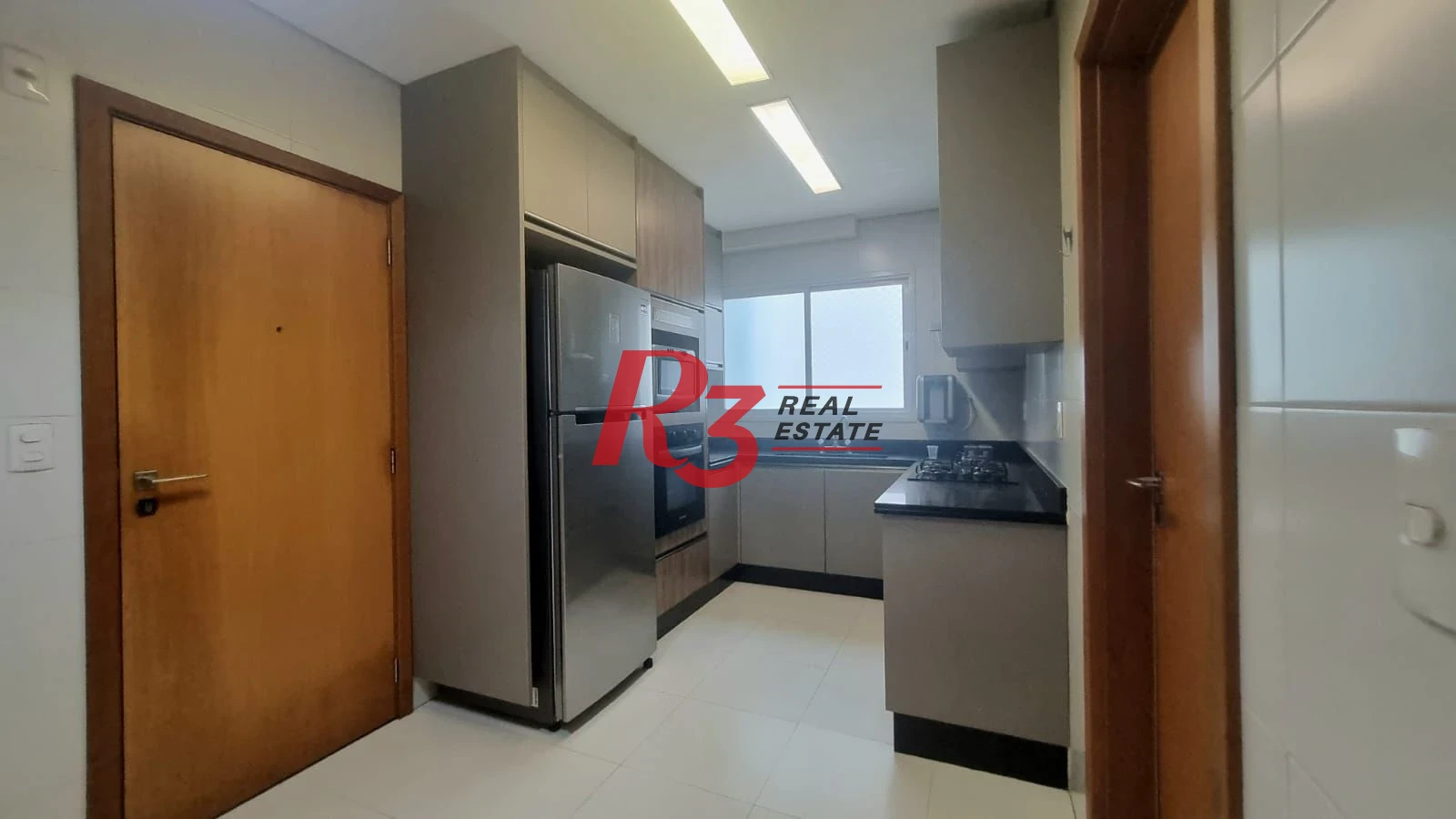 Apartamento com 3 dormitórios para alugar, 178 m² por R$ 13.000,00/mês - Gonzaga - Santos/SP