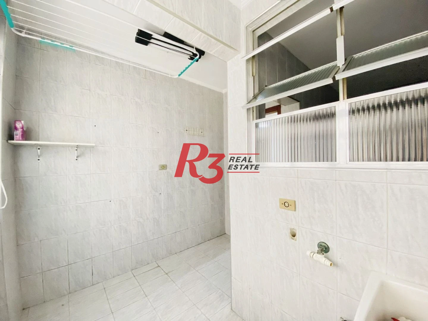 Apartamento com 2 dormitórios à venda, 112 m² por R$ 630.000,00 - Gonzaga - Santos/SP
