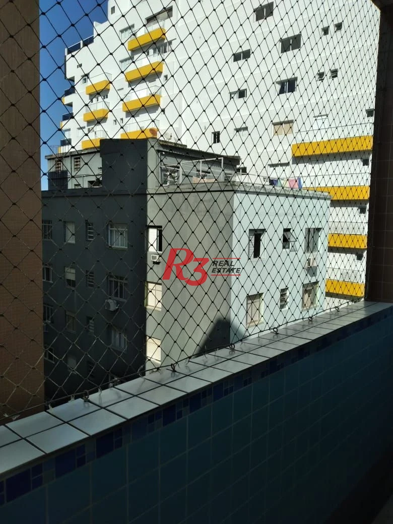Apartamento mobiliado  para locação ou venda em prédio frente mar no bairro do José Menino