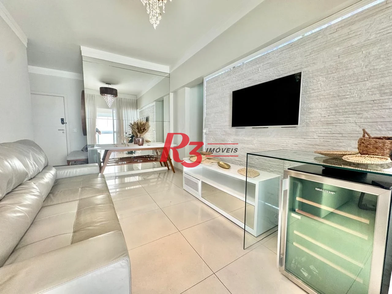 Apartamento com 2 dormitórios à venda, 108 m² por R$ 1.600.000,00 - Gonzaga - Santos/SP