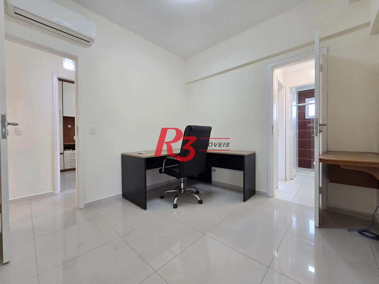 Apartamento com 3 dormitórios à venda, 110 m² por R$ 1.480.000,00 - Gonzaga - Santos/SP