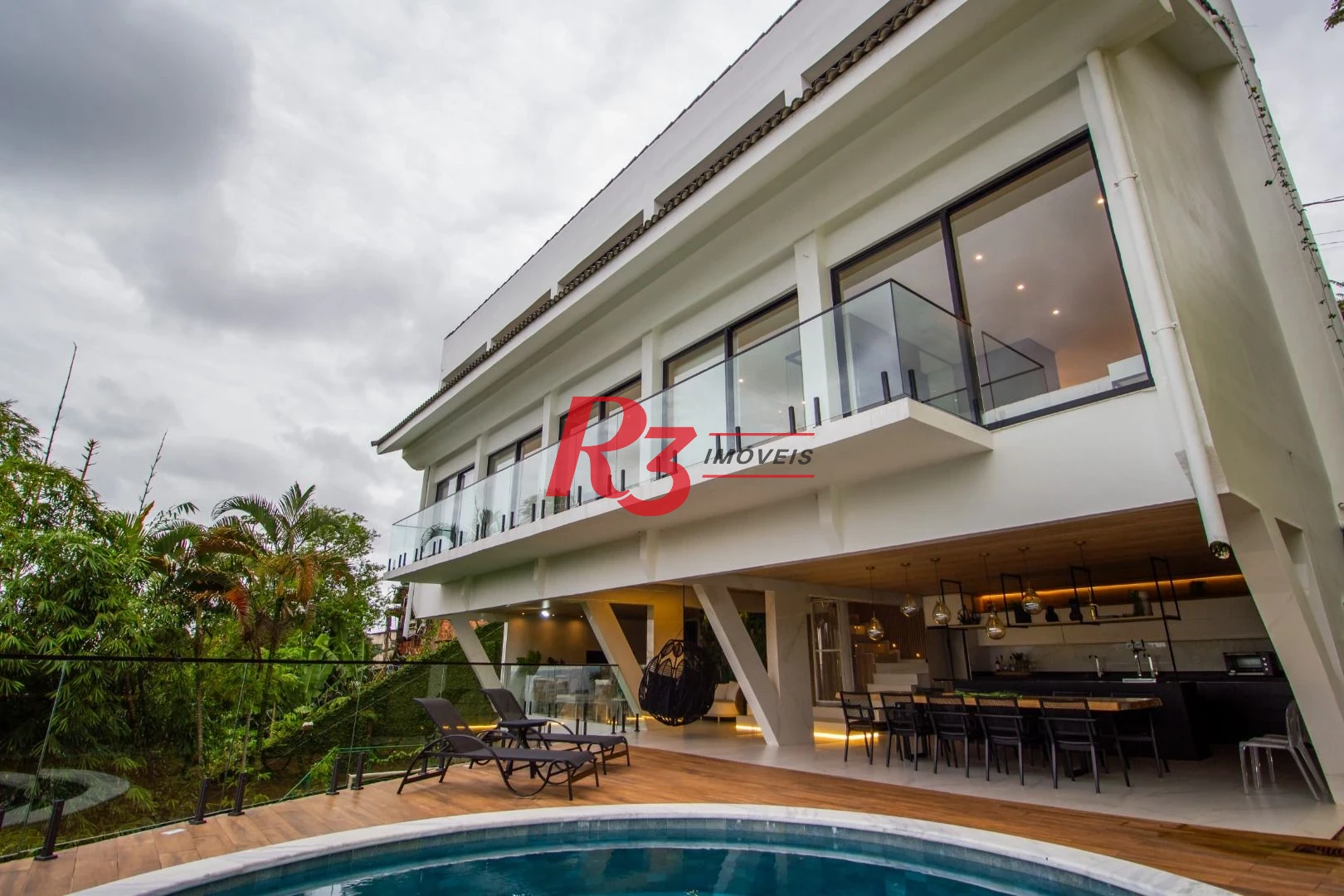Casa à venda, 600 m² por R$ 7.900.000,00 - Marapé - Santos/SP