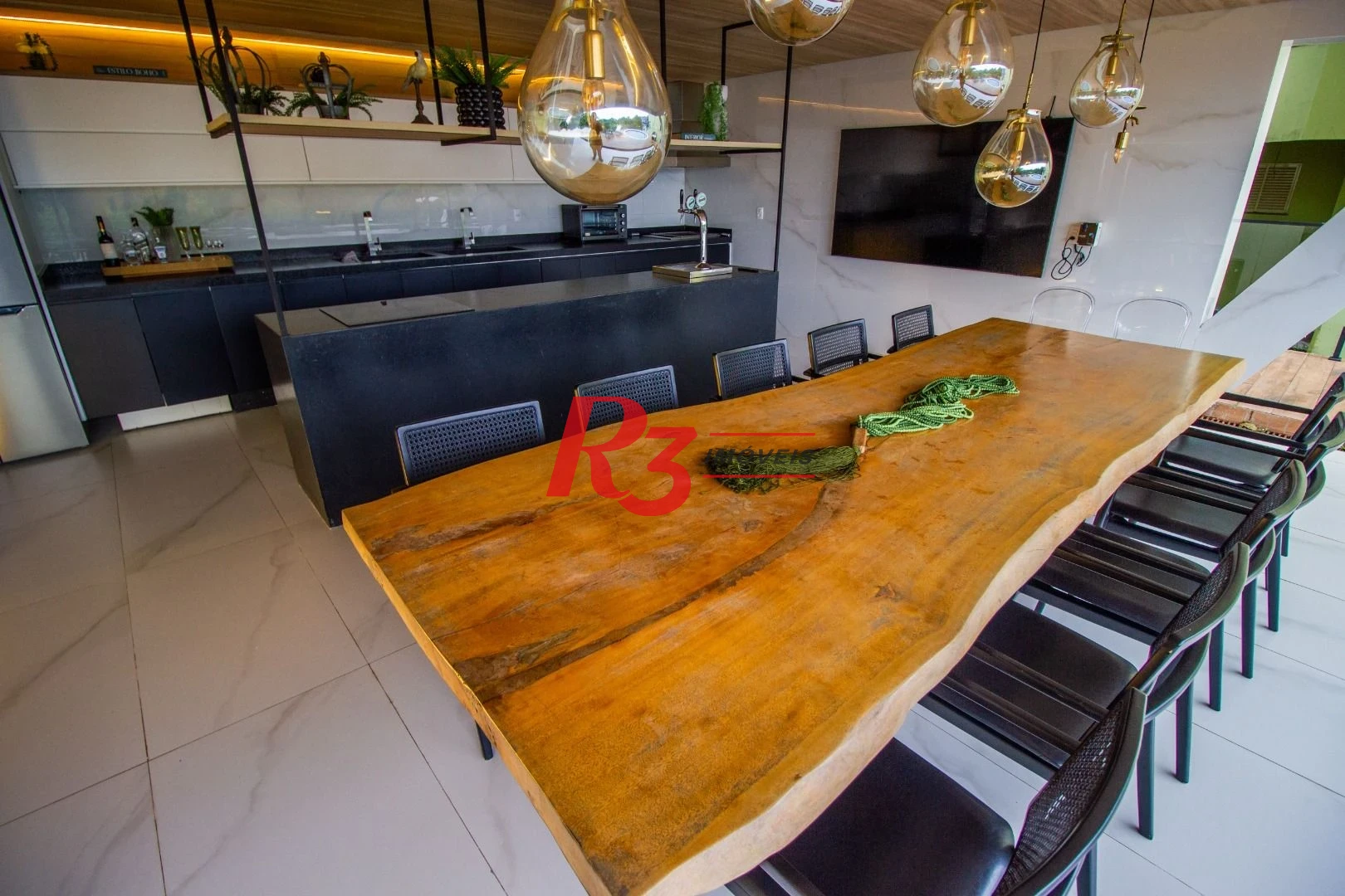 Casa à venda, 600 m² por R$ 7.900.000,00 - Marapé - Santos/SP