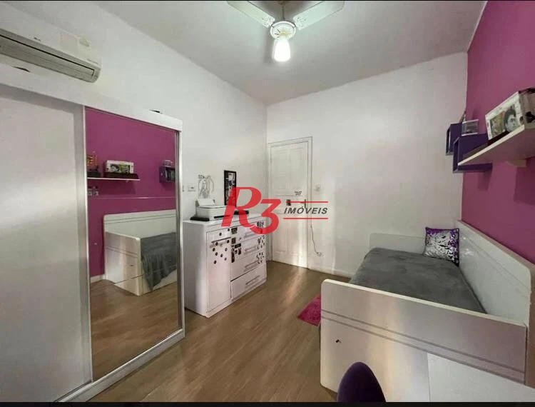 Sobrado à venda, 265 m² por R$ 1.500.000,00 - Gonzaga - Santos/SP
