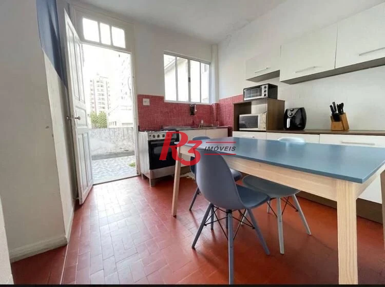 Sobrado à venda, 265 m² por R$ 1.500.000,00 - Gonzaga - Santos/SP