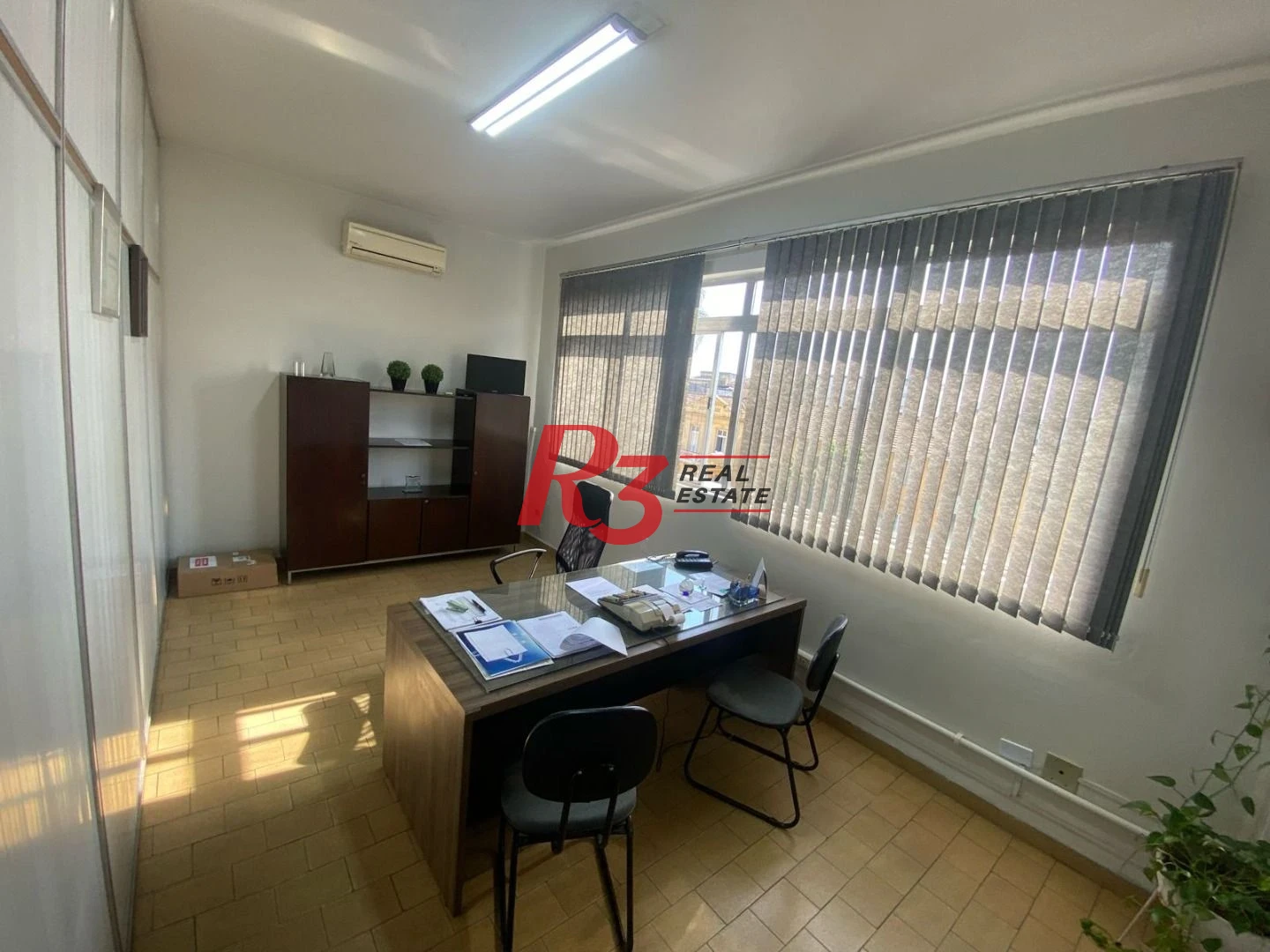 Sala à venda, 250 m² por R$ 480.000,00 - Centro - Santos/SP