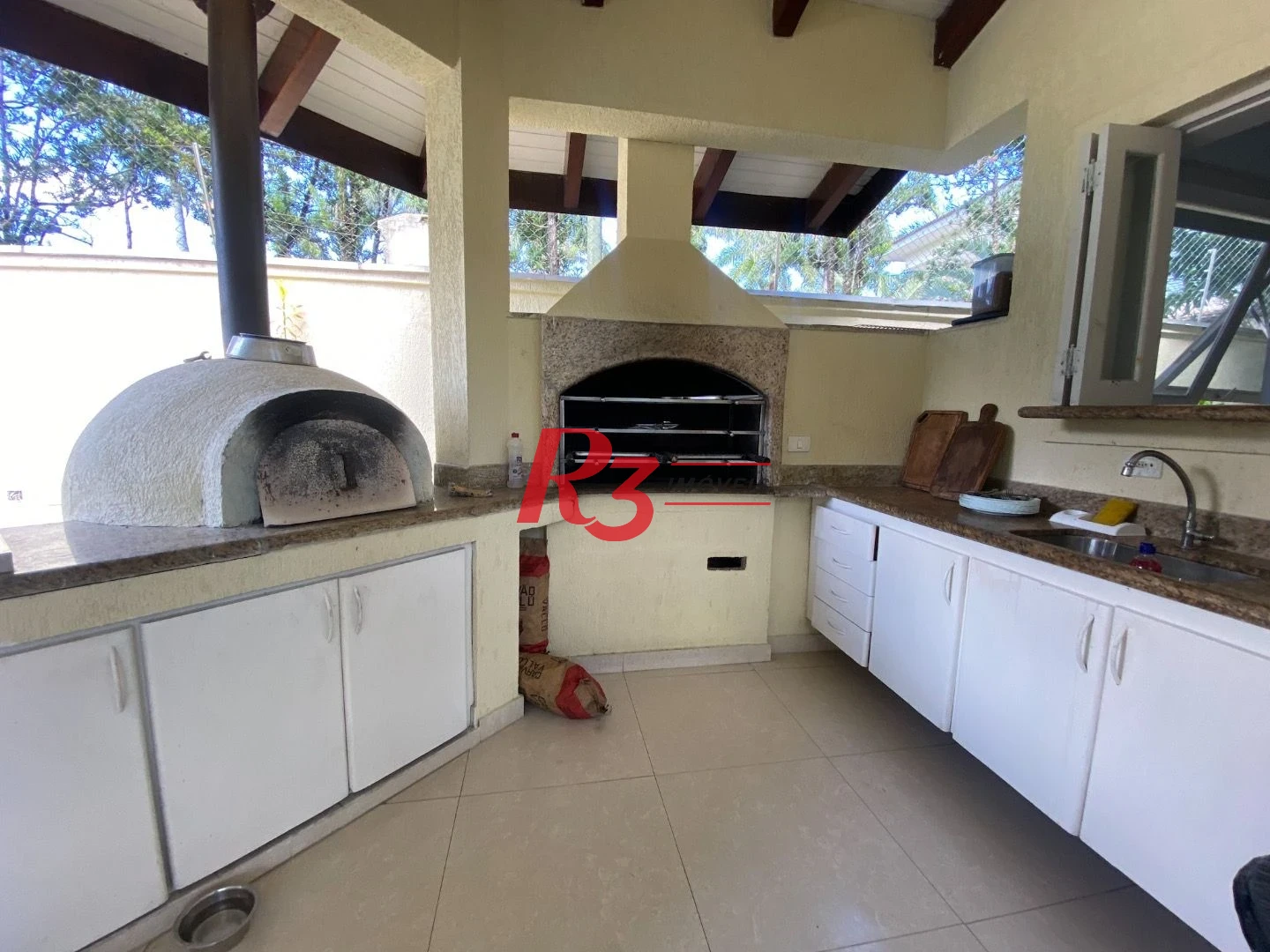 Casa à venda, 467 m² por R$ 2.400.000,00 - Jardim Virginia - Guarujá/SP