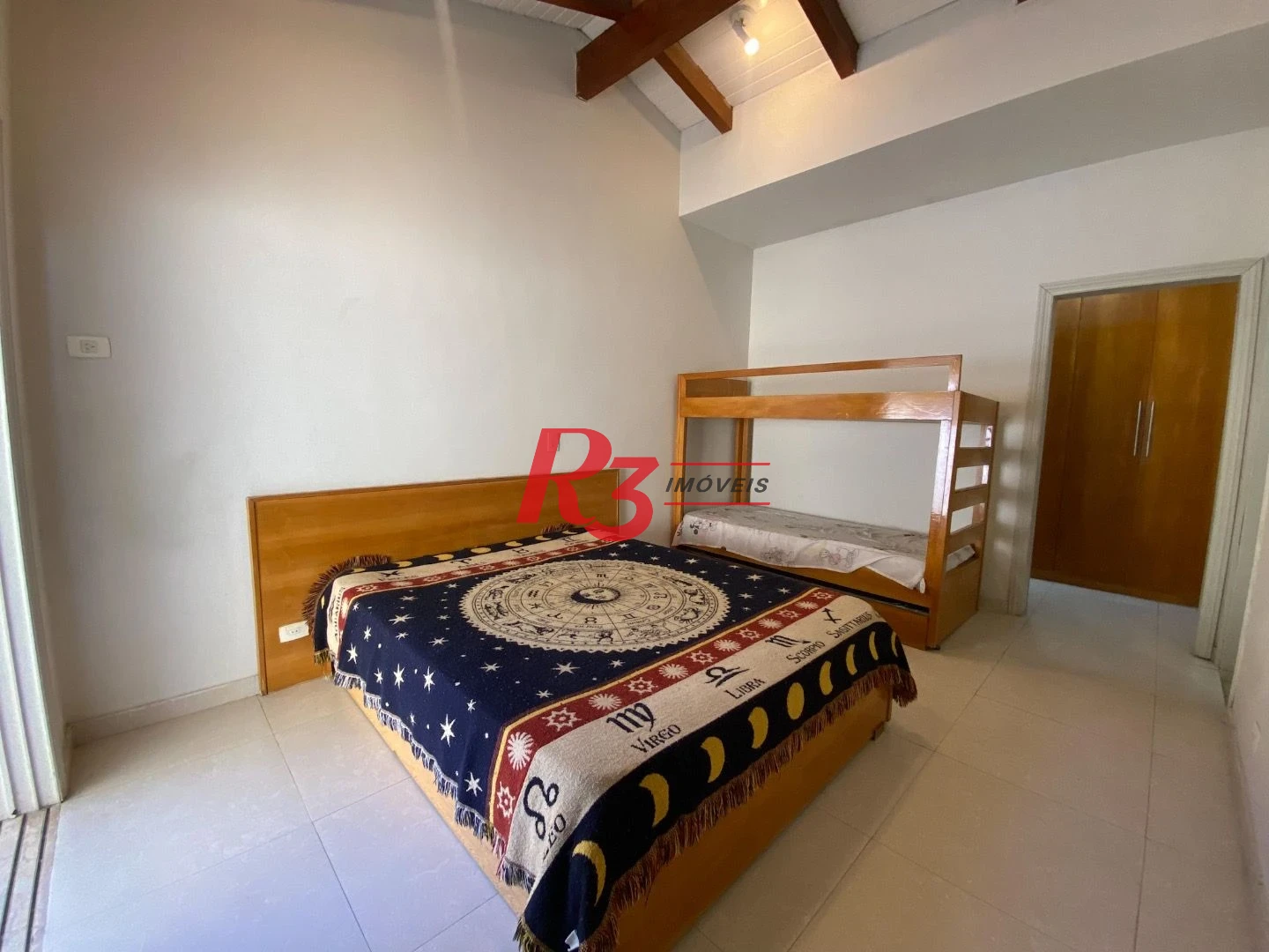 Casa à venda, 467 m² por R$ 2.400.000,00 - Jardim Virginia - Guarujá/SP