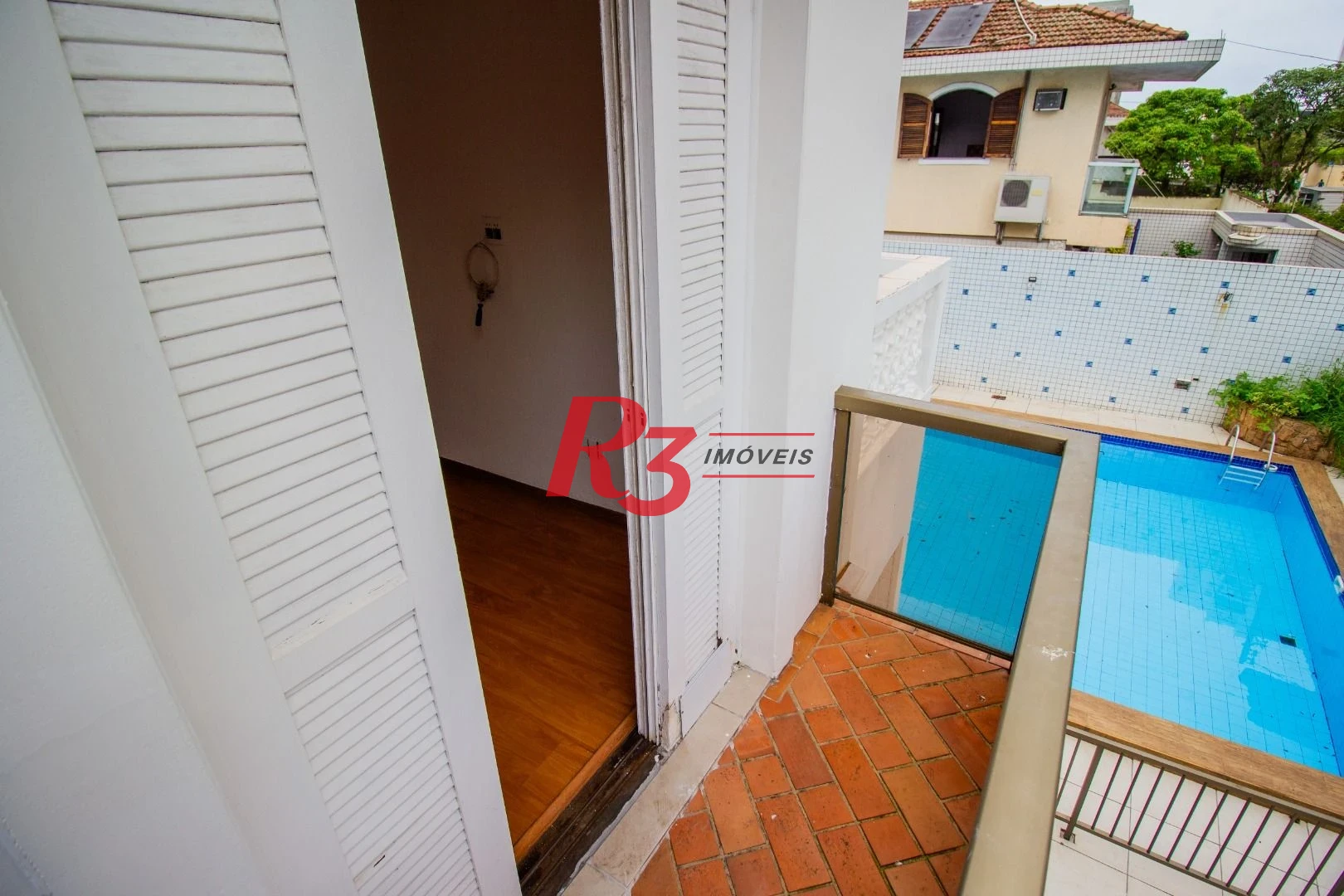 Casa para alugar, 385 m² por R$ 15.796,51/mês - Ponta da Praia - Santos/SP