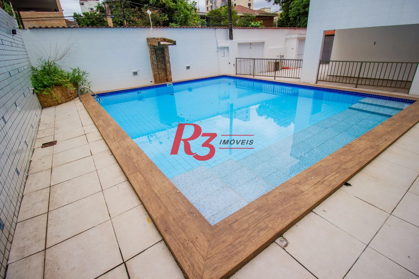 Casa para alugar, 385 m² por R$ 15.796,51/mês - Ponta da Praia - Santos/SP