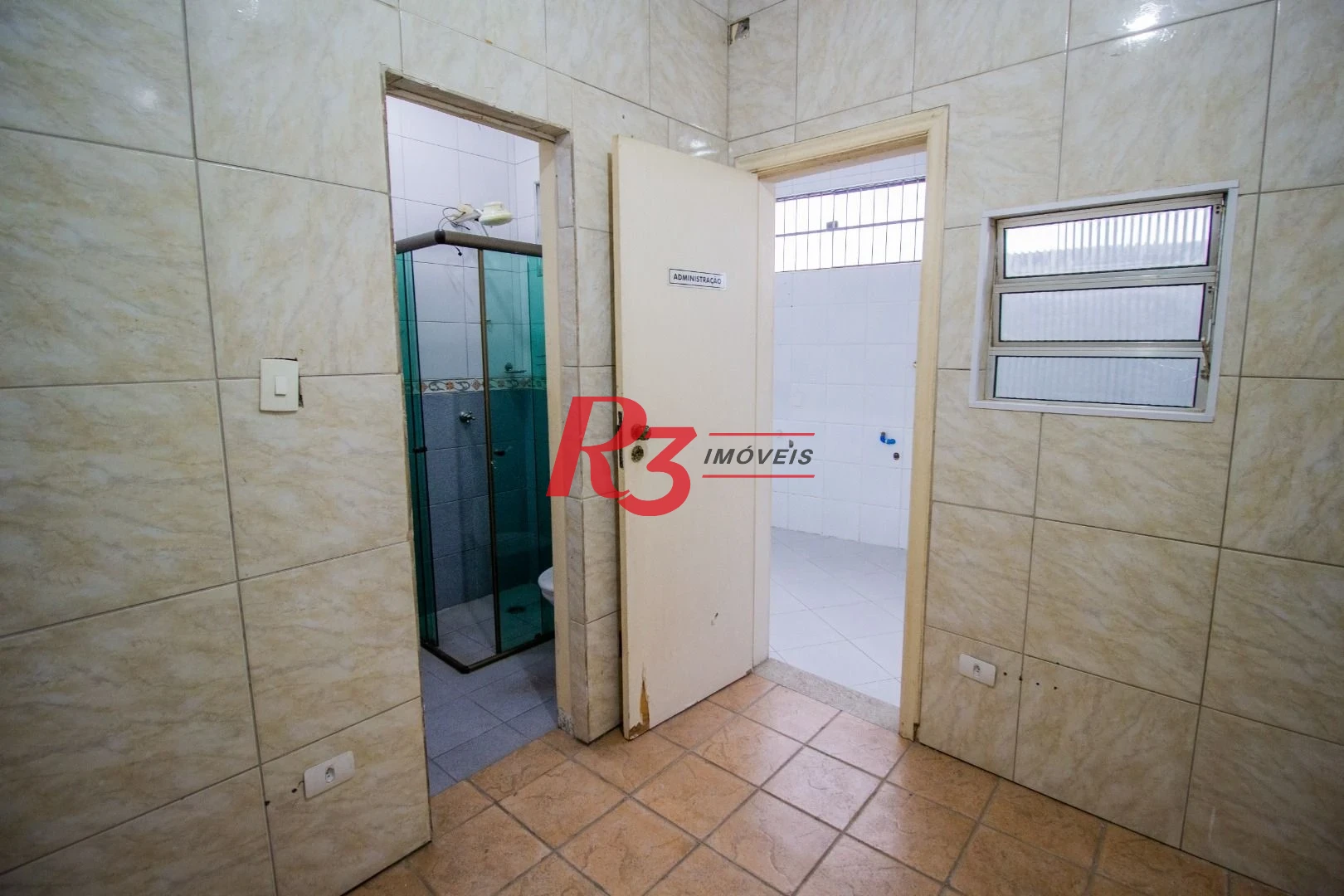 Casa para alugar, 385 m² por R$ 15.796,51/mês - Ponta da Praia - Santos/SP