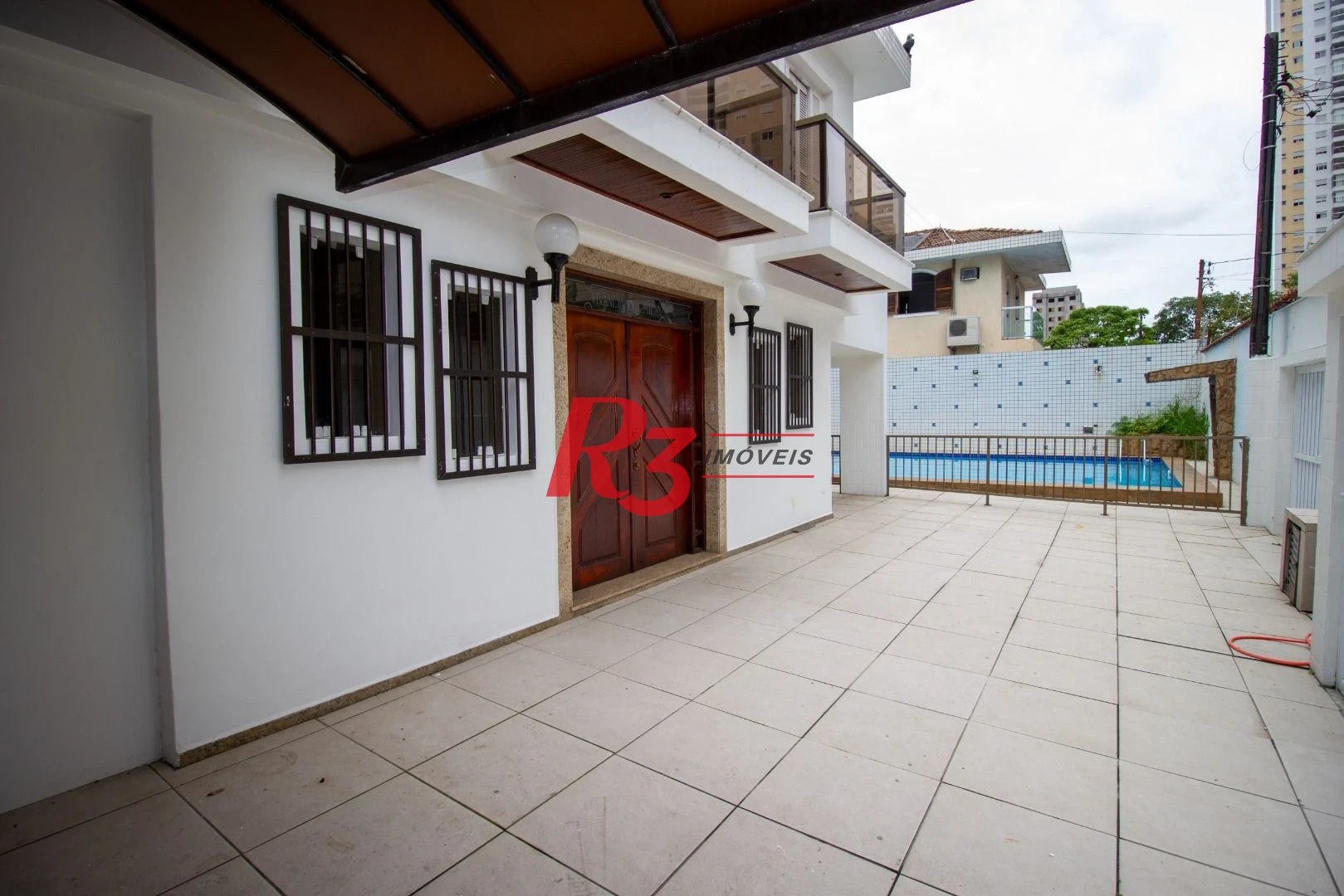 Casa para alugar, 385 m² por R$ 15.796,51/mês - Ponta da Praia - Santos/SP
