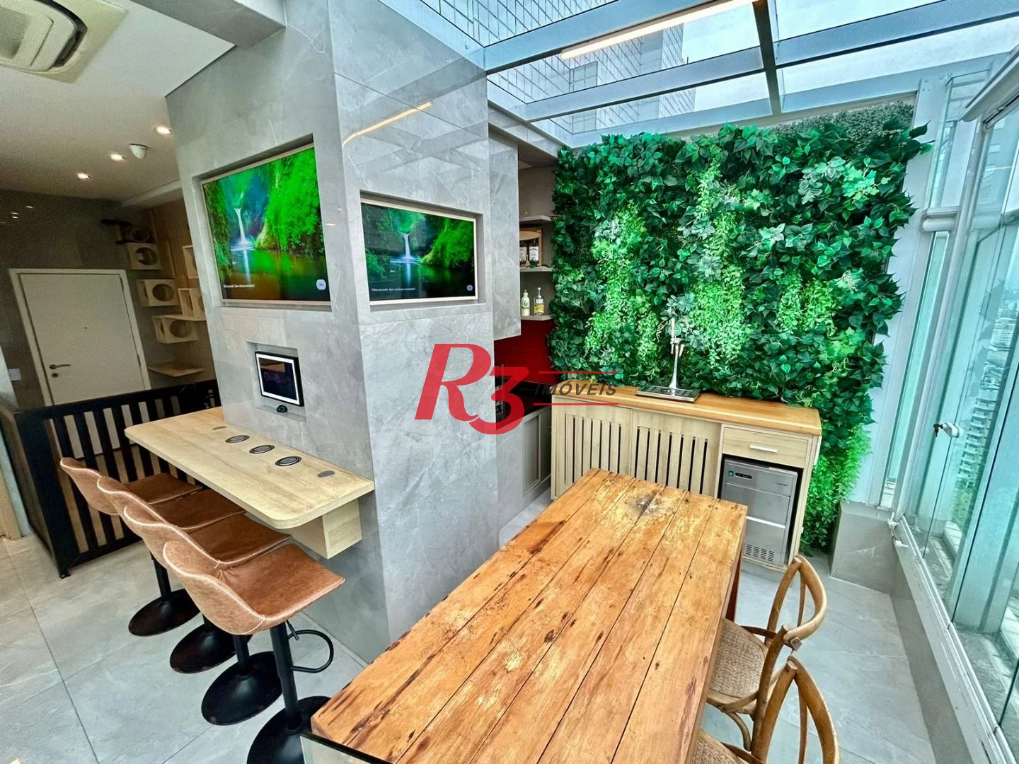 Cobertura à venda, 450 m² por R$ 8.900.000,00 - Gonzaga - Santos/SP